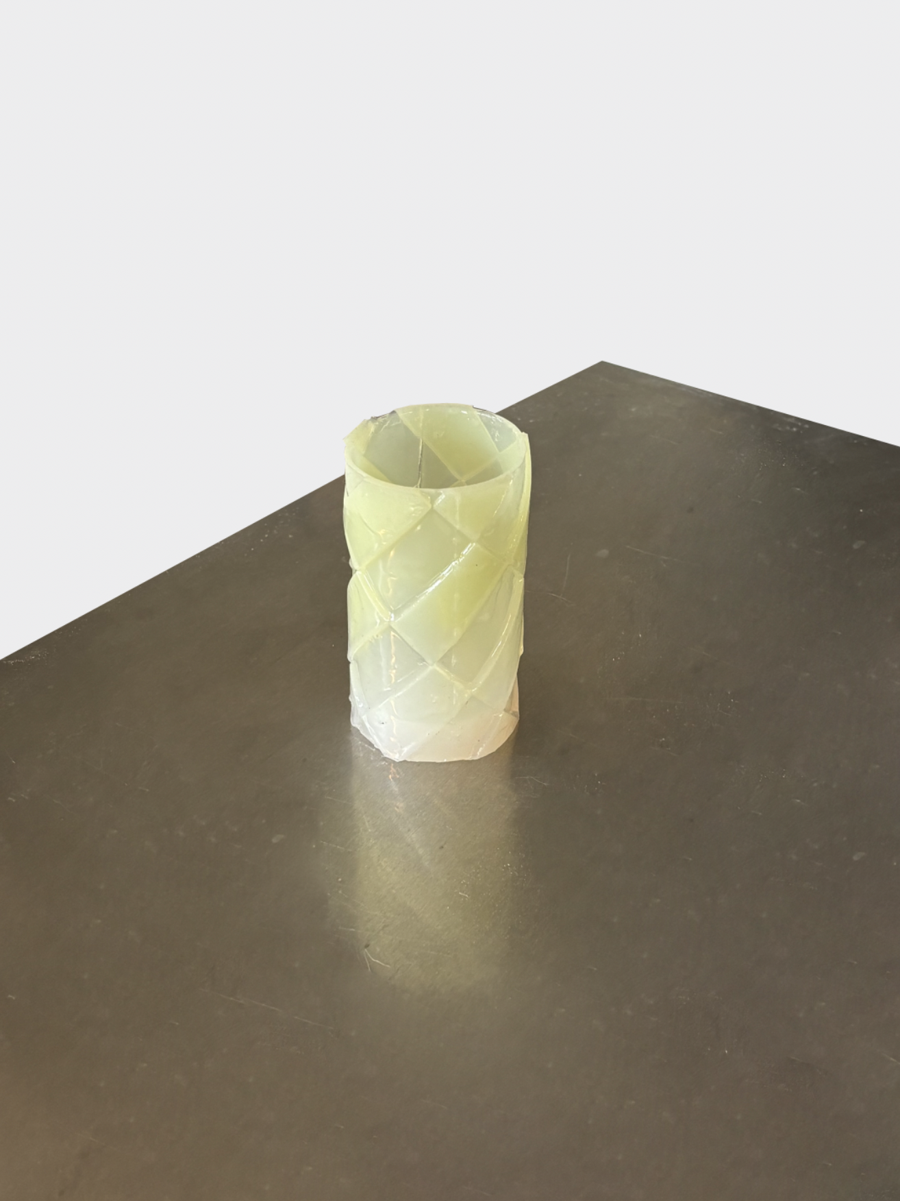 soft grid cups by familiar form