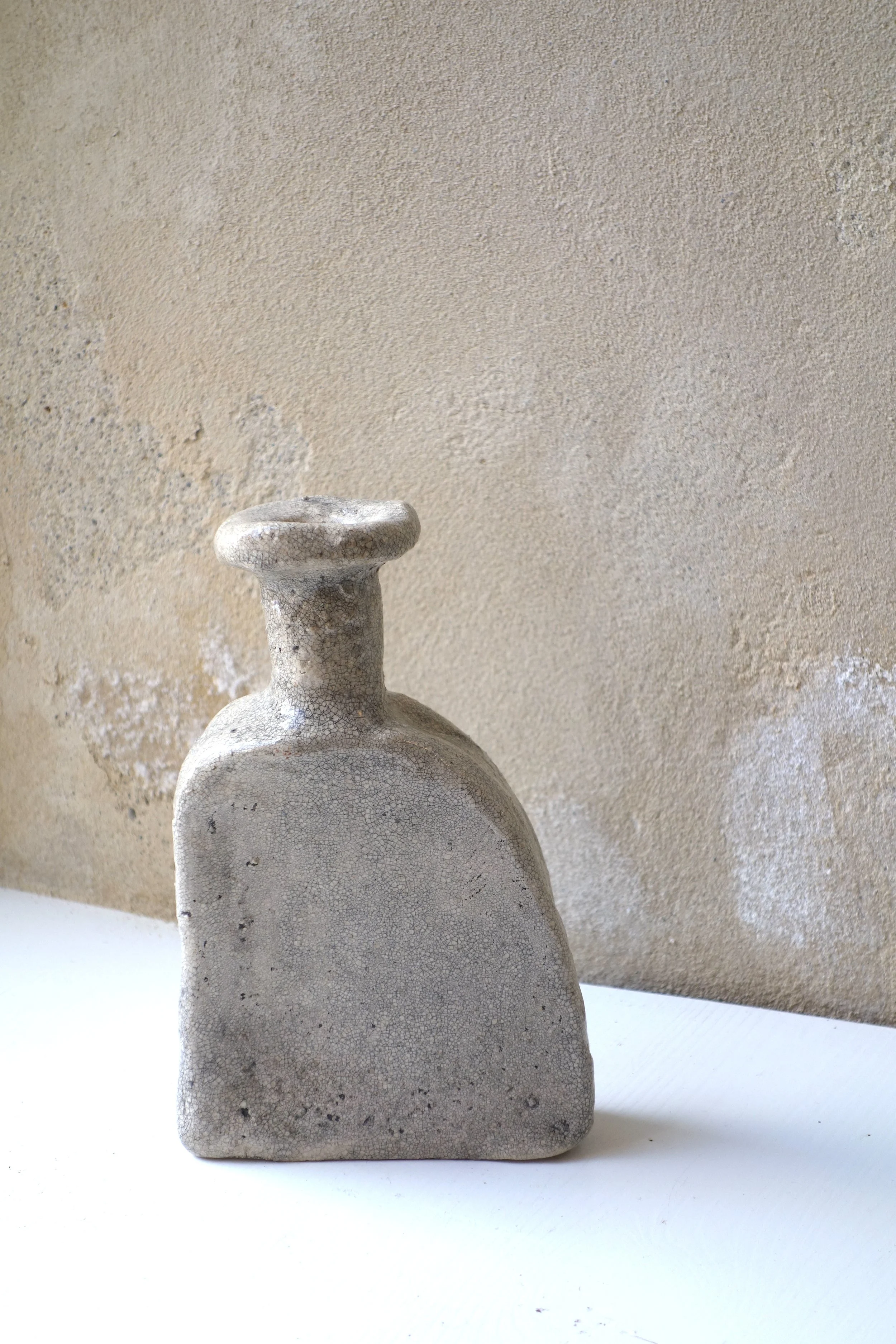 TINY CORE VESSEL BY WILLEM VAN HOOFF