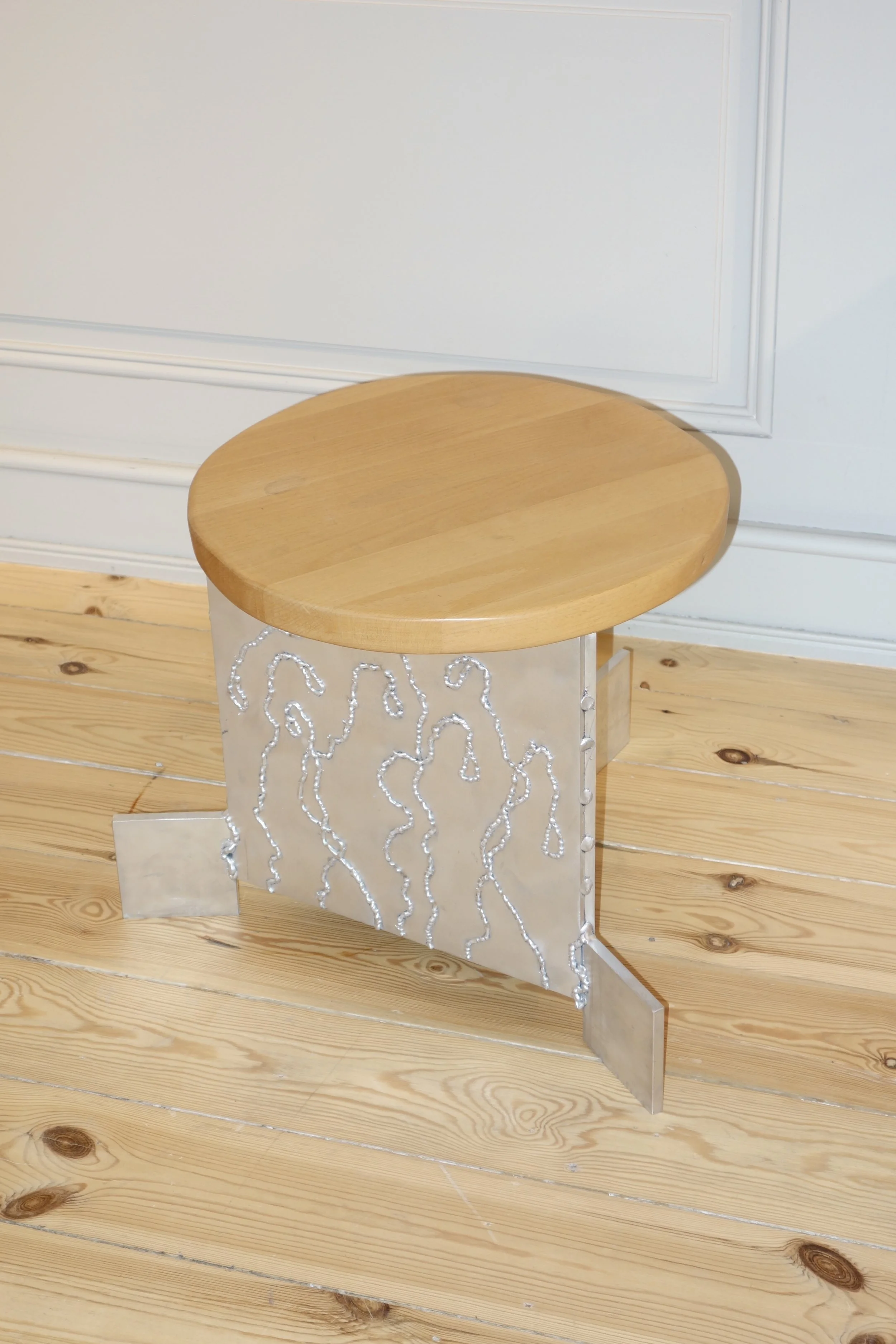 STOOL BY ALI GALLEFOSS