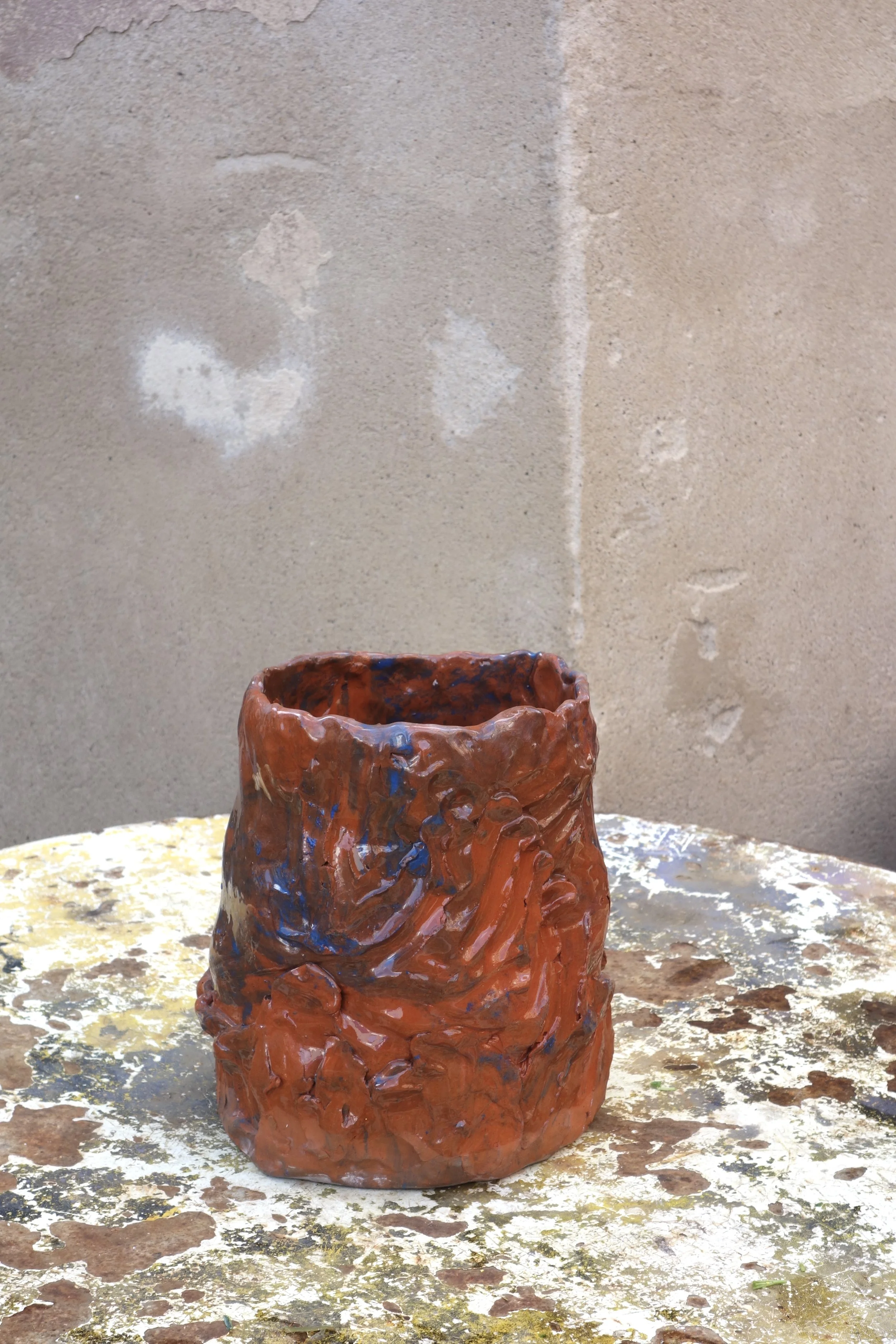 MEDIUM POT BY KAKAN HERMANSSON