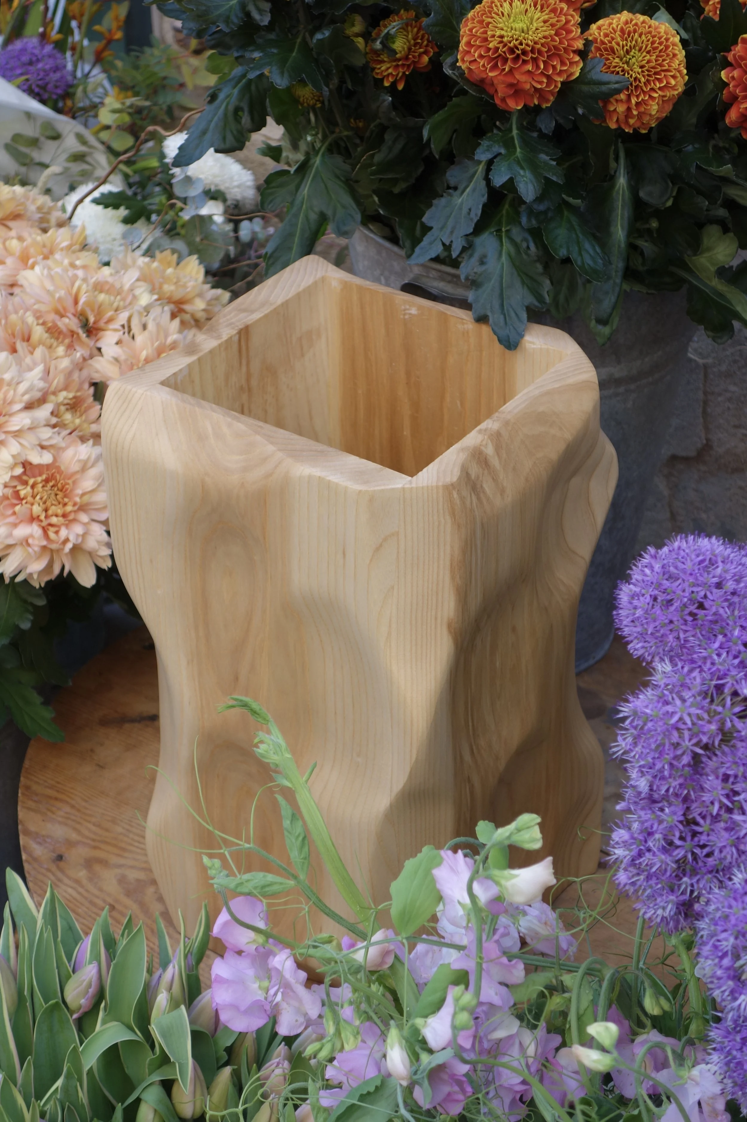 LARGE WOODEN VASE BY NIKLAS RUNESSON