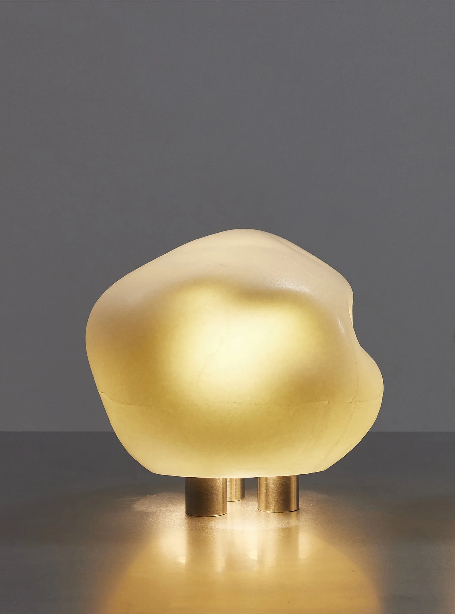 SCOOP GROUNDED LAMP BY DAYDREAMING OBJECTS