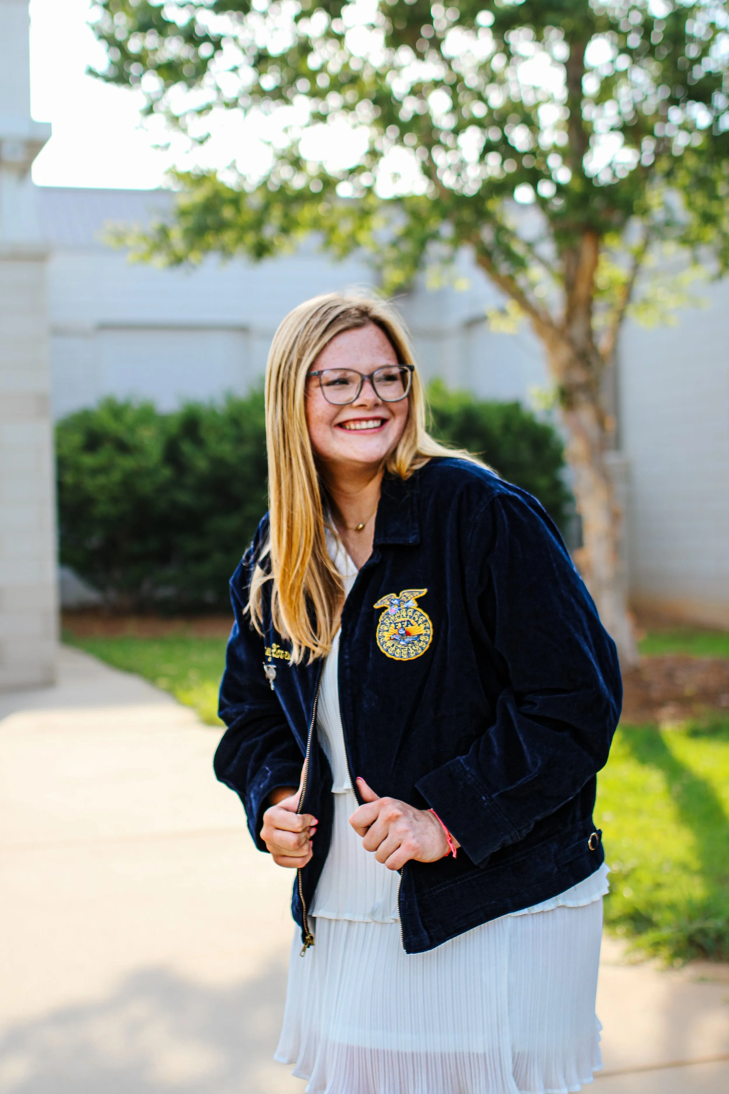 FFA Member Senior Portraits • Canon T6i | Sigma 35mm f/1.4