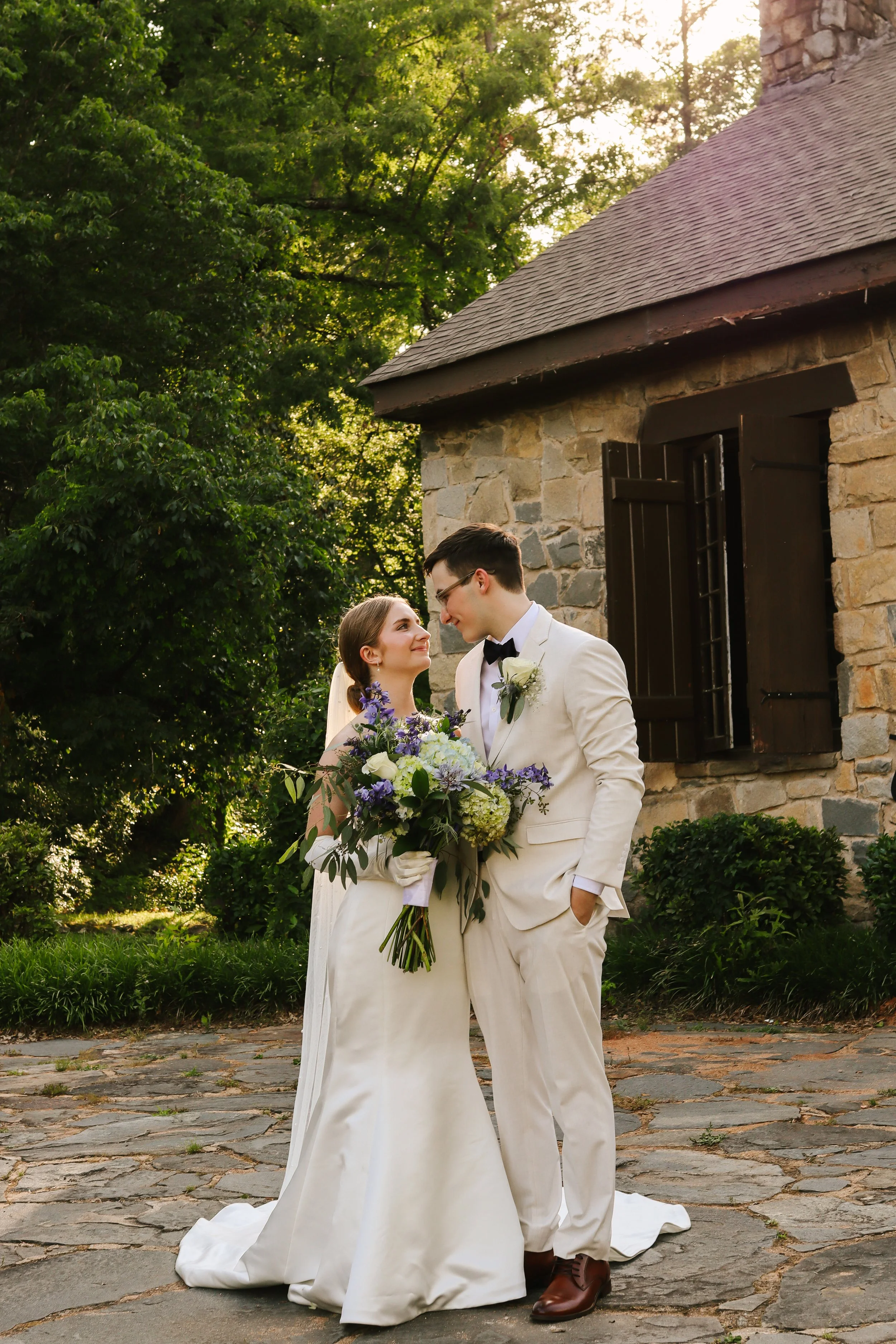 Abby & Luke McBride's Wedding • Canon T6i | Sigma 35mm