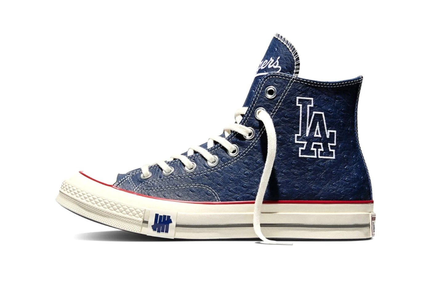 https---hypebeast.com-image-2026-03-23-UNDEFEATED-Converse-Chuck-Taylor-Los-Angeles-Dodgers-A19846C-Official-Images-6.jpg