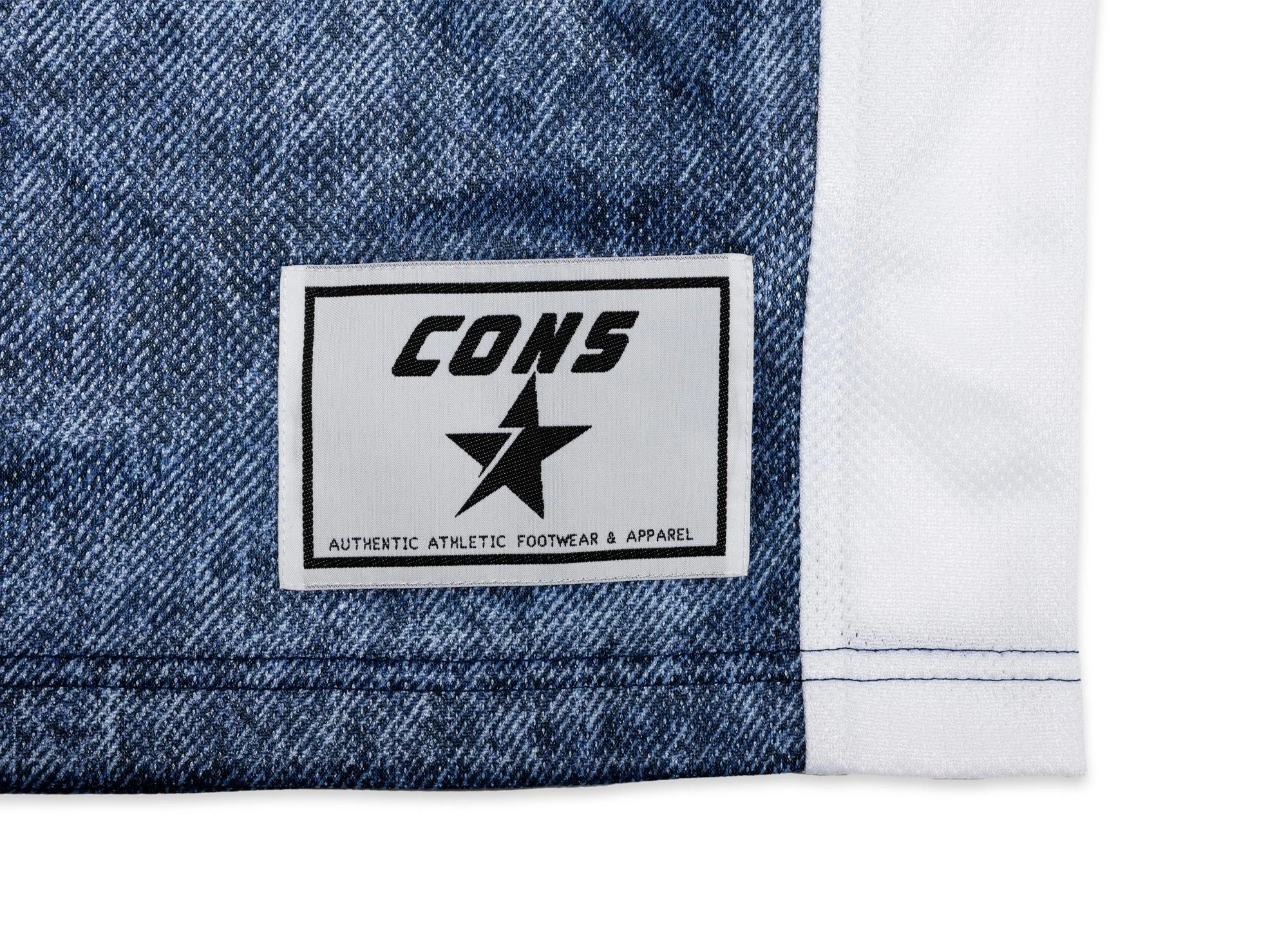 oneness_0014_converse-university-of-kentucky-basketball-denim-jersey-blue-CVM6K240-PXZ.jpg