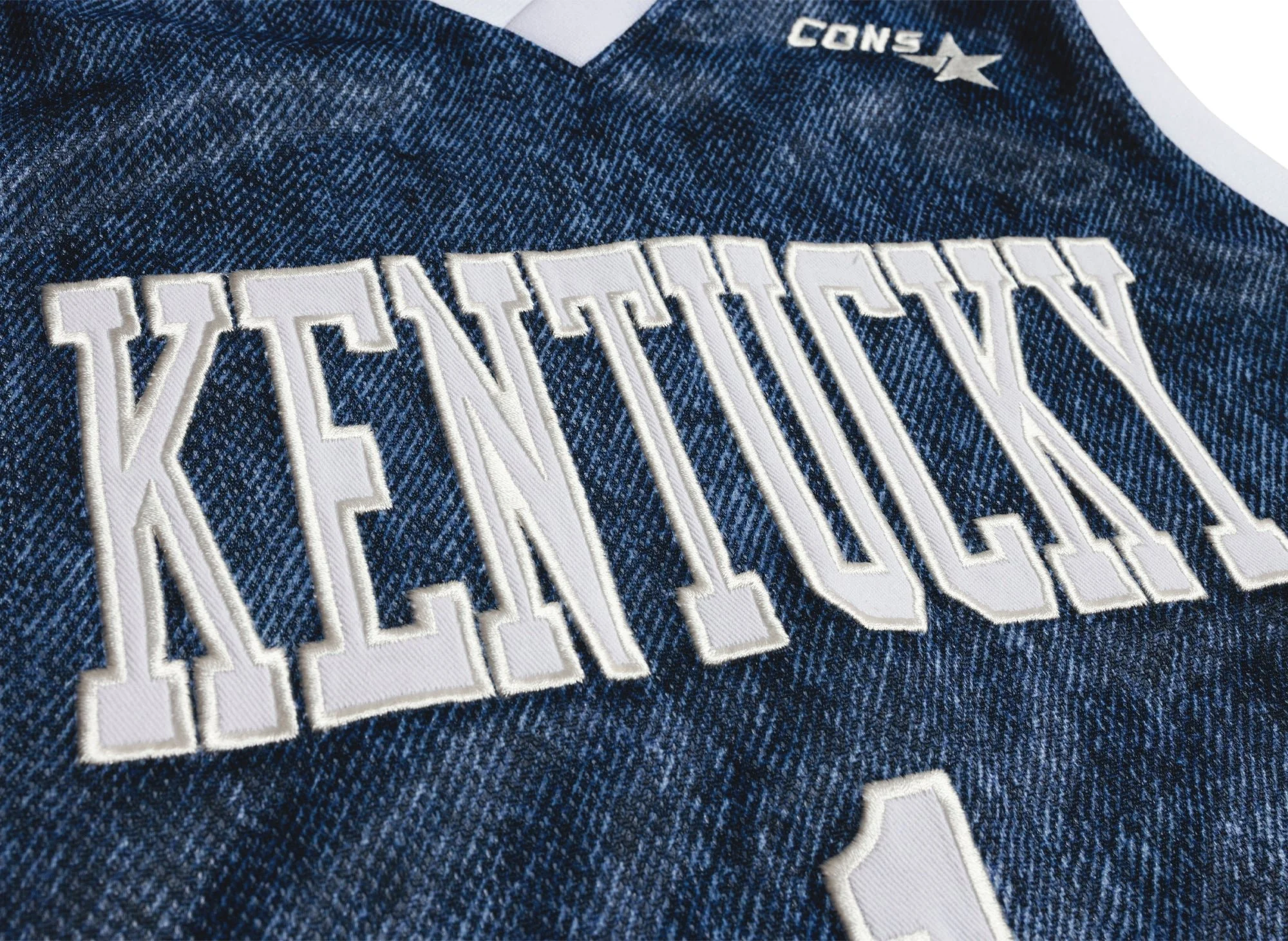 oneness_0016_converse-university-of-kentucky-basketball-denim-jersey-blue-CVM6K240-PXZ.jpg