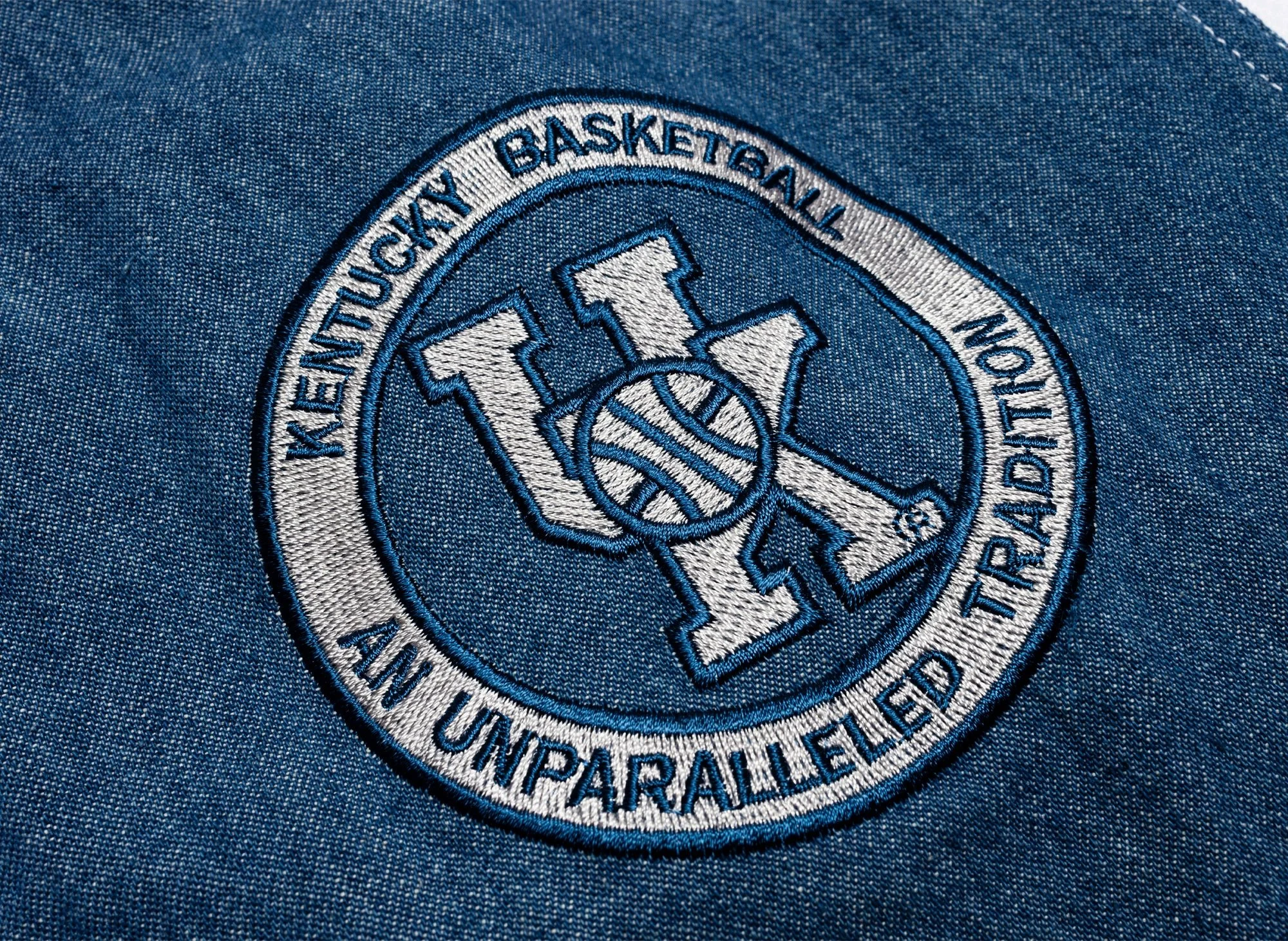 oneness_0038_converse-university-of-kentucky-denim-basketball-shorts-white-CVM6B241-WHT-1.jpg