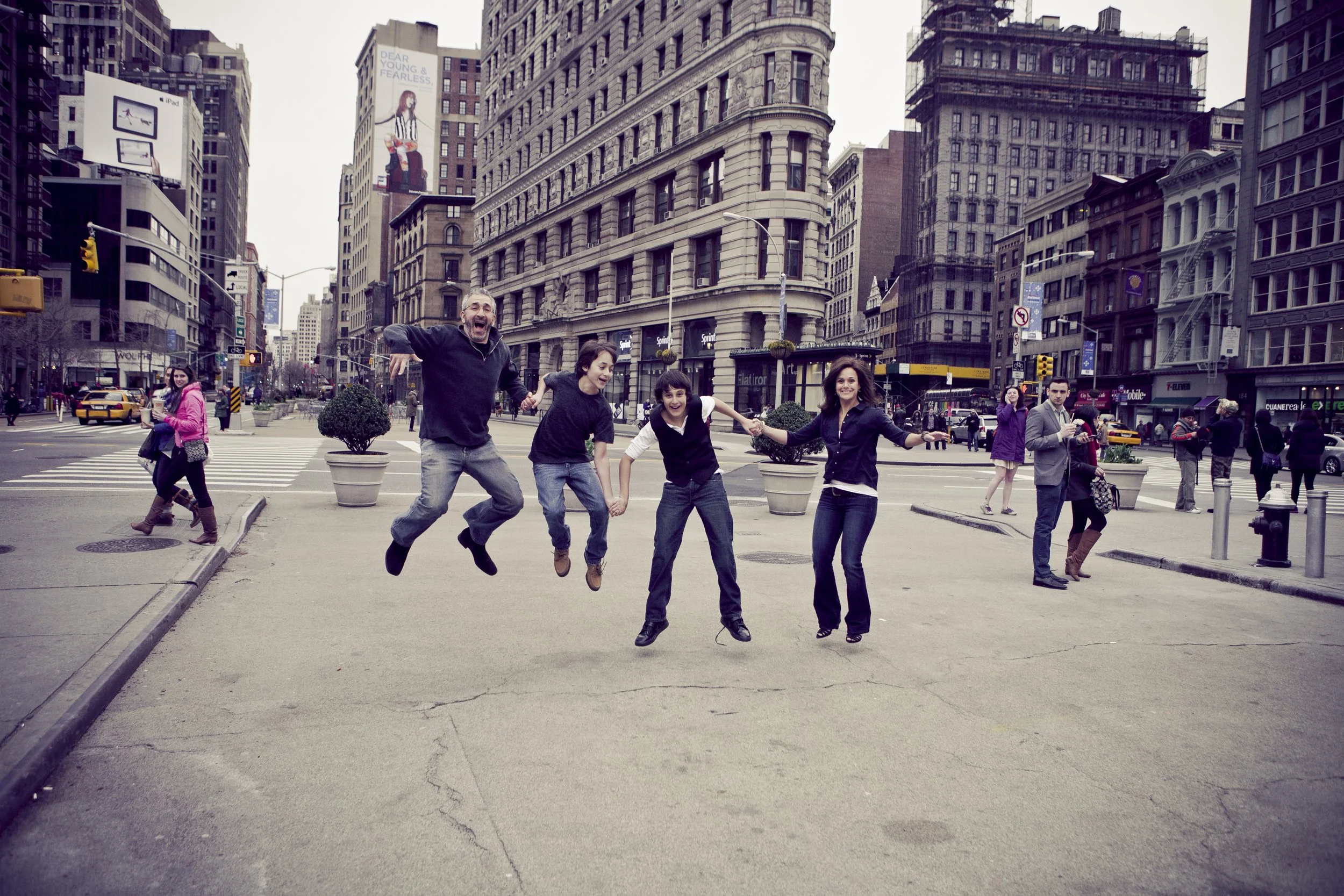nyc-in-the-neighborhood-family-portrait-flatiron.jpg