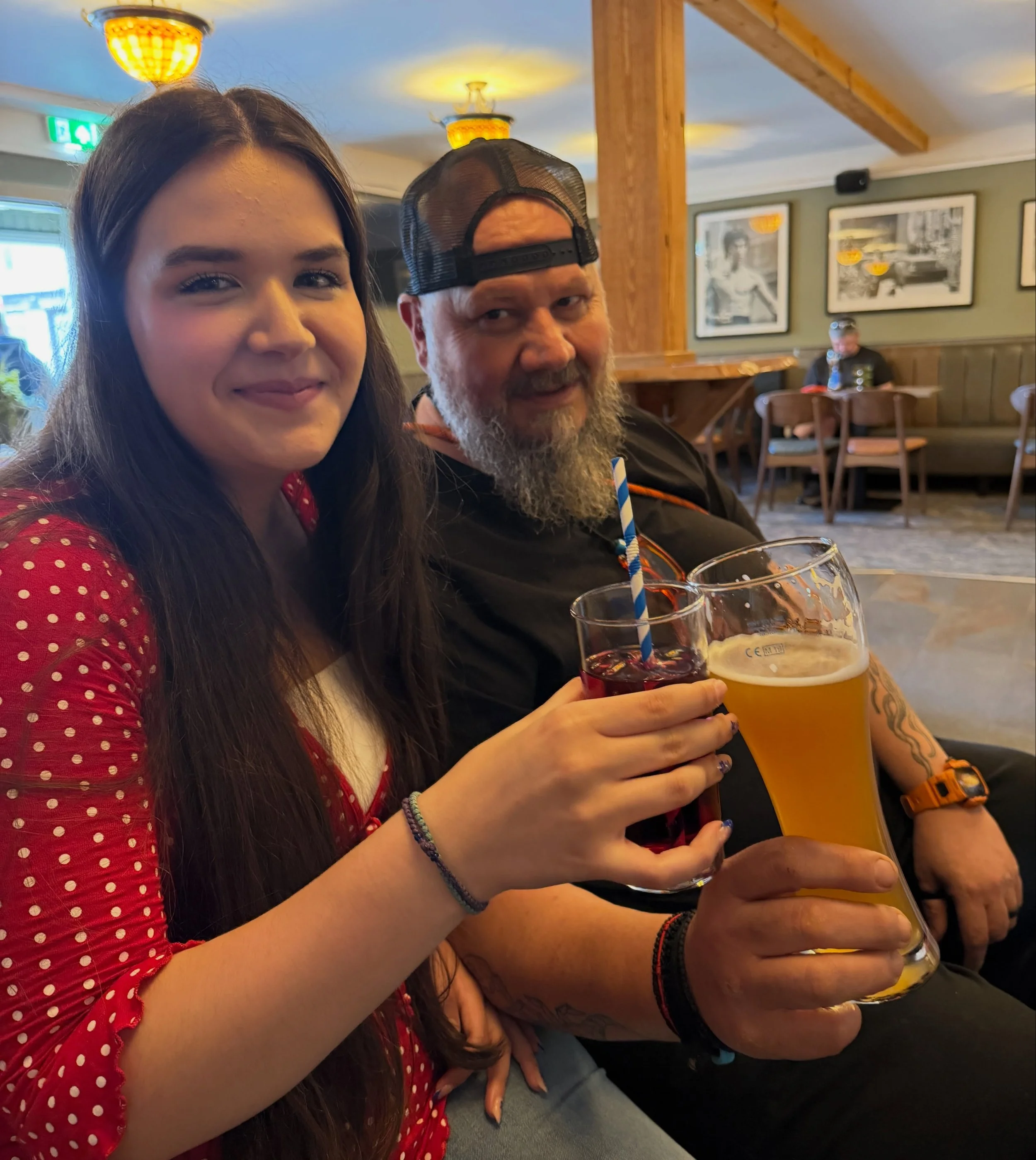 Happy 18th Eva. Daughter number 2 is all grown up. So for her first drink we went to our local The Weavers. Don&rsquo;t grow up little buddy stay young and free. 

#happybirthdayeva #dontgrowup #theodoesntdrink