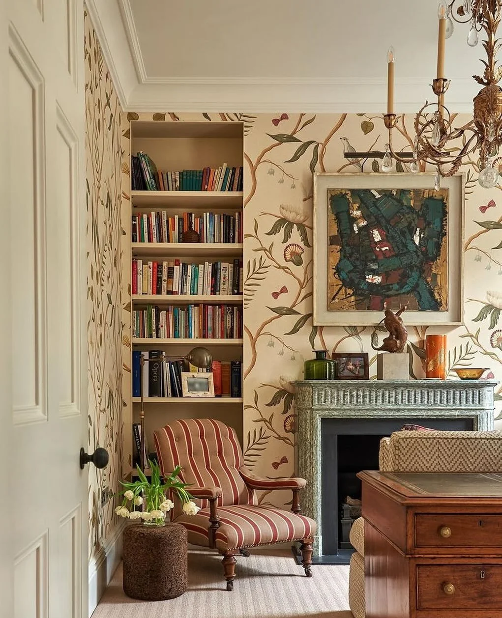 Festive feels to last all year long ✨
Loving this study designed by @rosannabossomltd