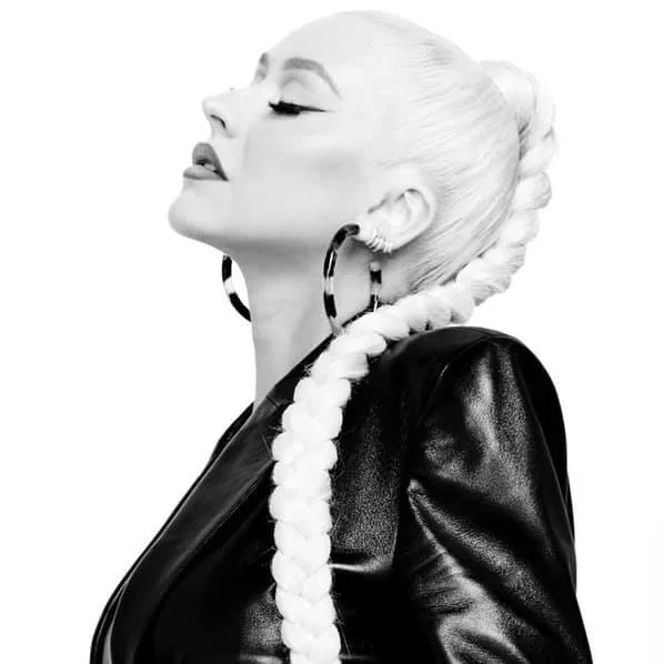 CHRISTINA AGUILERA