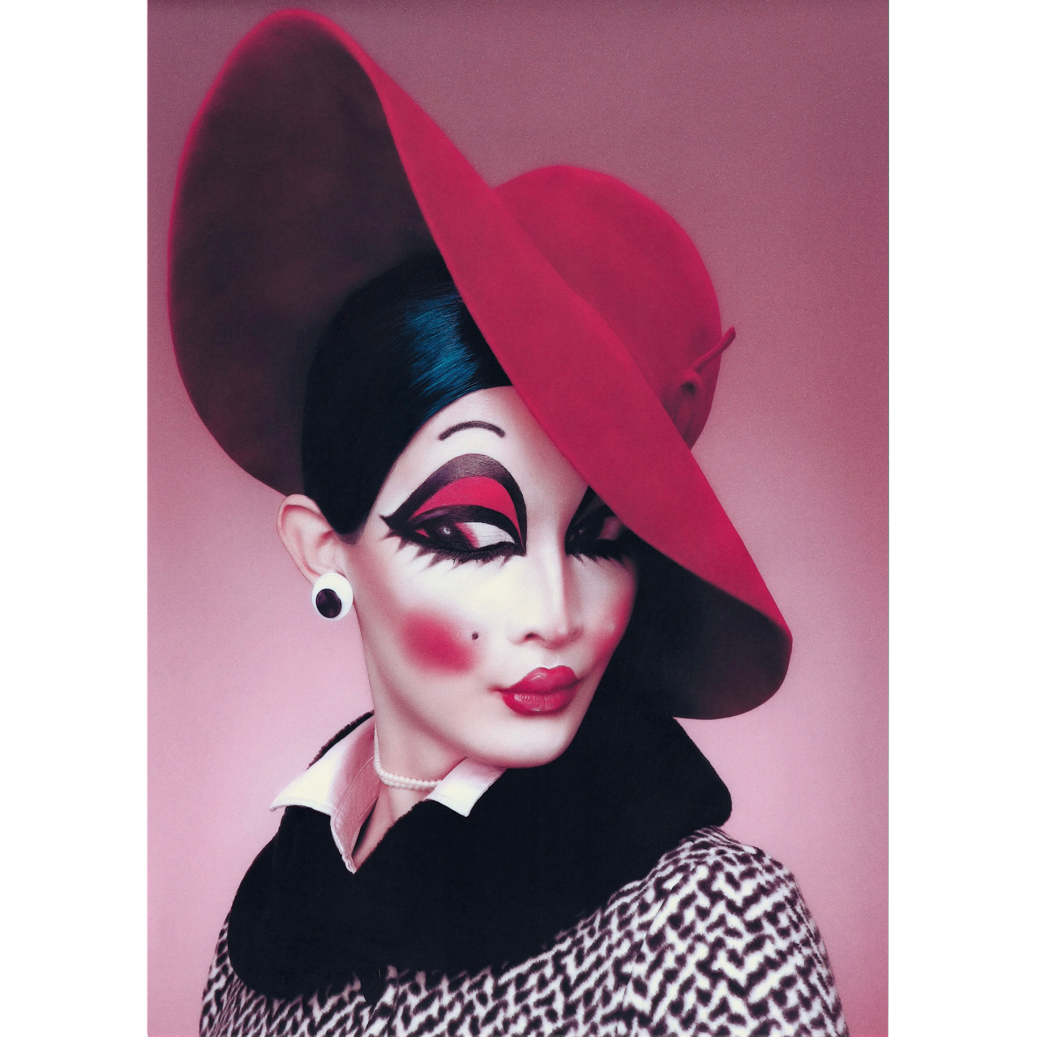 "Miss Manne-Doll-Quinn"
self portrait photograph