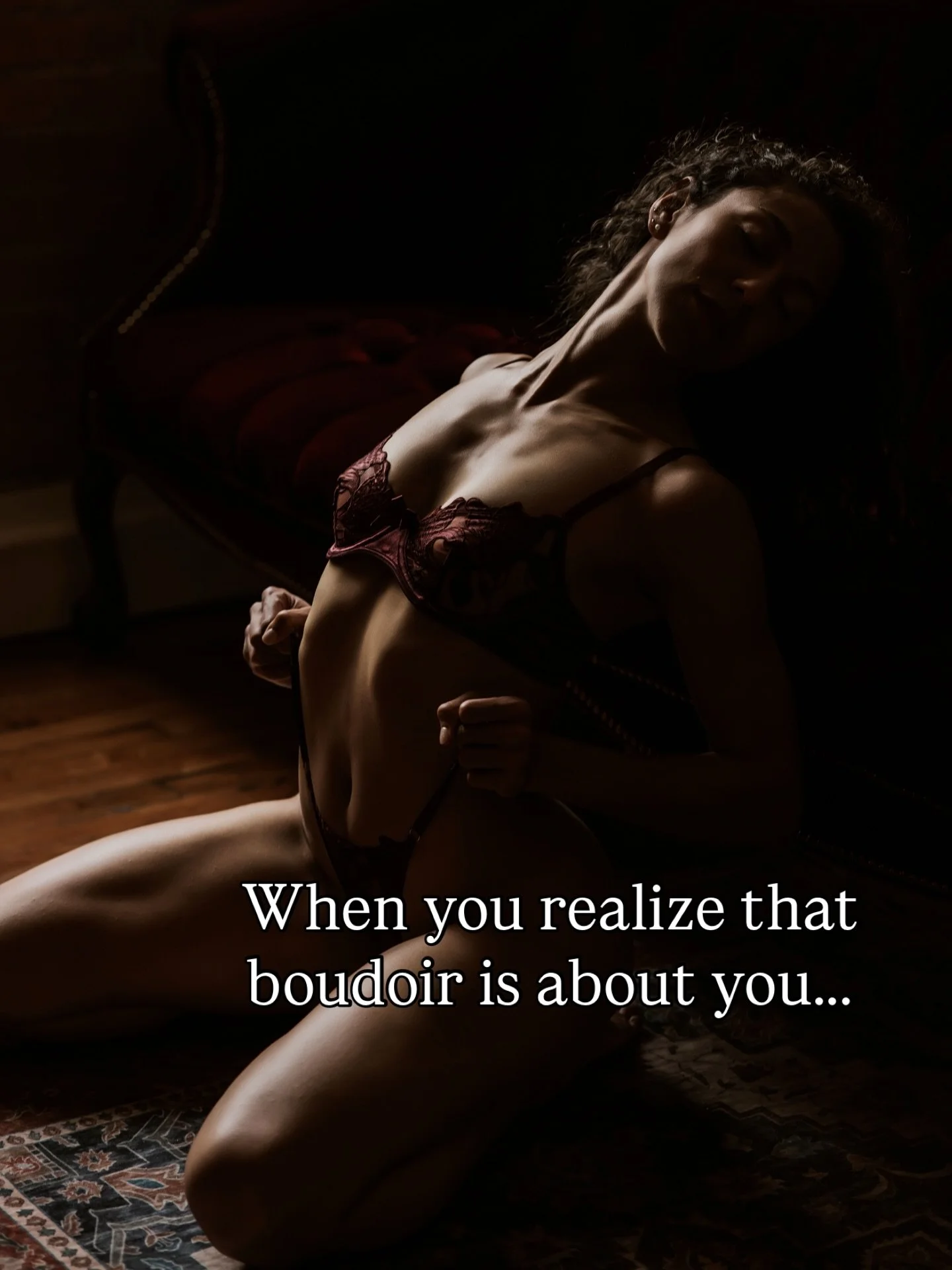 Boudoir is honestly the best way to remind yourself that you should not only be proud of your body but that you should live your life your way. 
.
.
#boudoir #dallasboudoirphotographer #thingstodoindallas #texasboudoirphotographer #boudoirinspiration