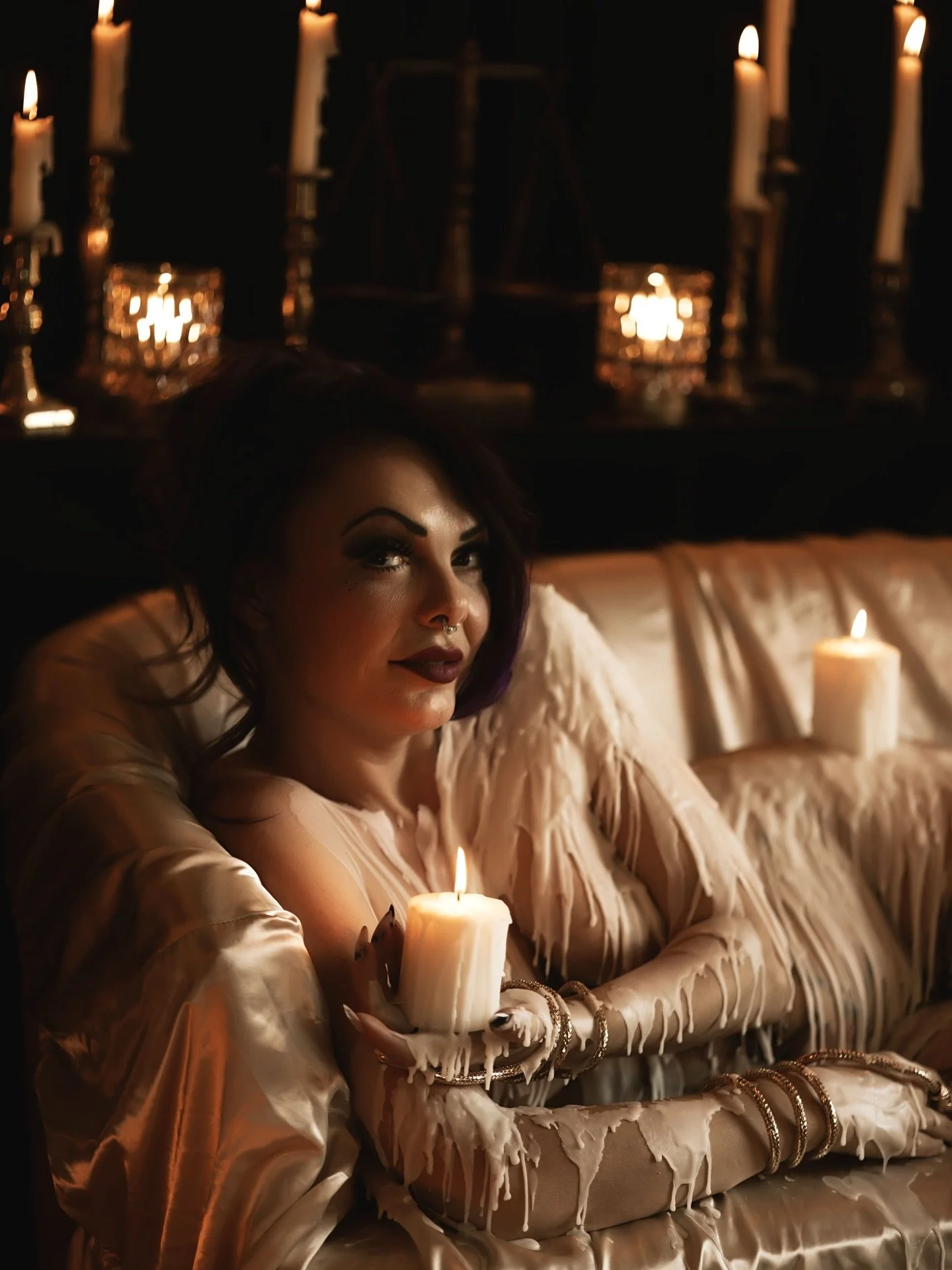 Y&rsquo;all are not ready for tomorrow&rsquo;s reel&hellip;. 🥵 HAPPY BIRTHDAY to the tattoo QUEEN! @nikki_se7en_tattoos 
.
.
#boudoir #boudoirinspiration #candlelovers #thingstodoindallas #dallasboudoirphotographer