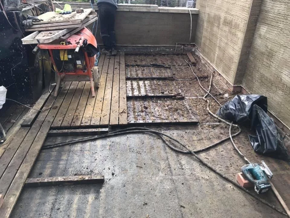 balcony terrace 1.jpg