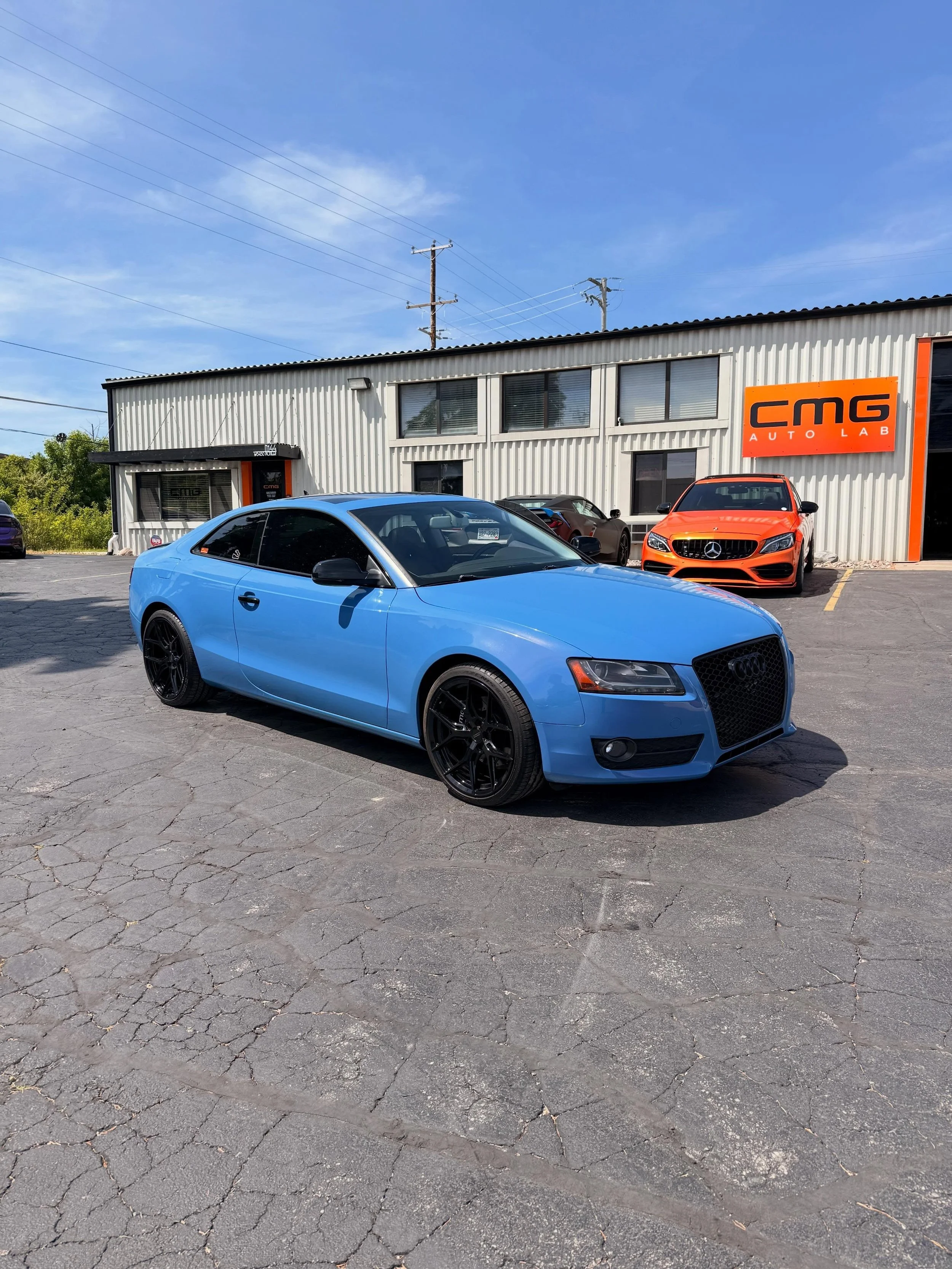 @evolv.motor x @pidppf Yaas Marina Metallic color PPF - Full color change + Full Door Jams👊🏽

8 Years warranty &bull; Self Healing &bull; Hydrophobic

Call or DM for setting up YOUR wrap🤙🏽👇🏽
414-274-9295
cfdesignswi.com
Cedarburg WI

#colorppf 