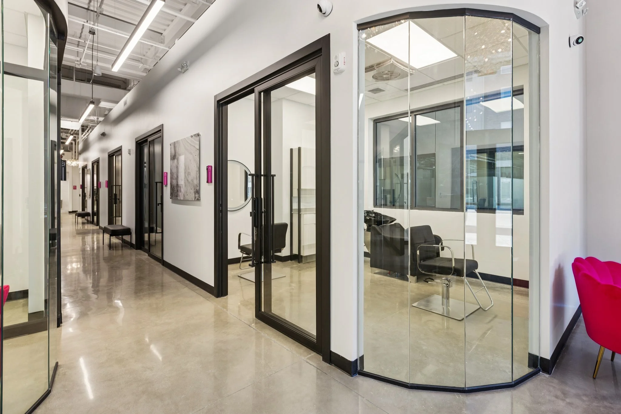 13-web-or-mls-7764 - 7878 Main St_013.jpg