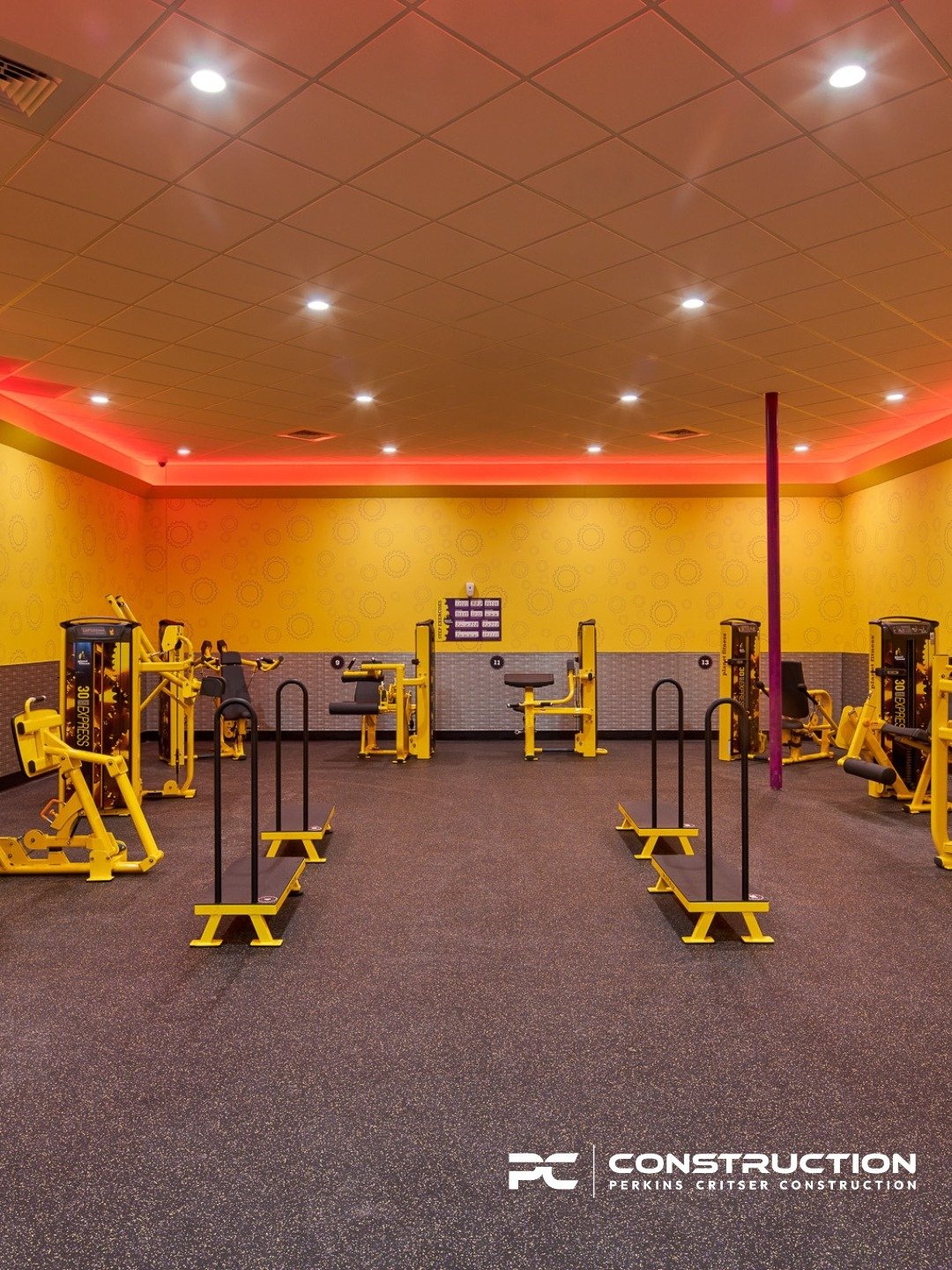 Bright, bold, and built to work hard. Just like us at Perkins and Critser Construction!

Planet Fitness, located at Stockyards Plaza in Omaha, NE, shows the gains that happen when design lighting, and layout "pull their weight". 

#perkinsc