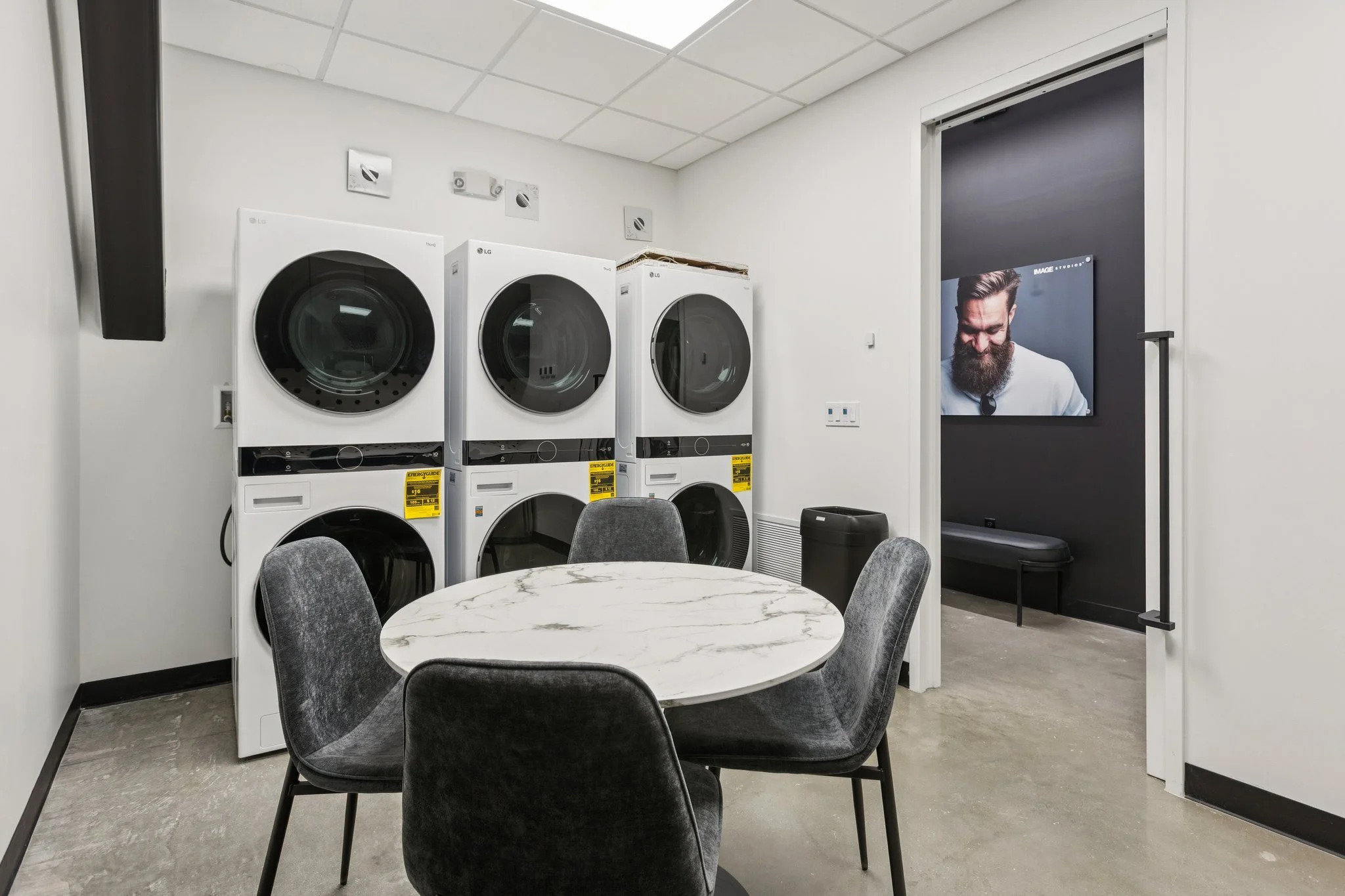 41-web-or-mls-7764 - 7878 Main St_041.jpg