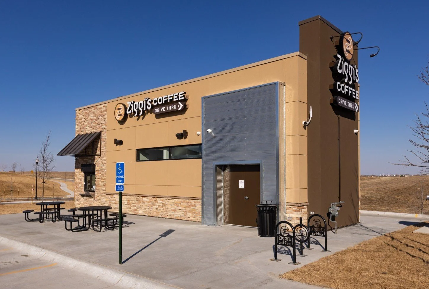 881A4117 (Large).jpg