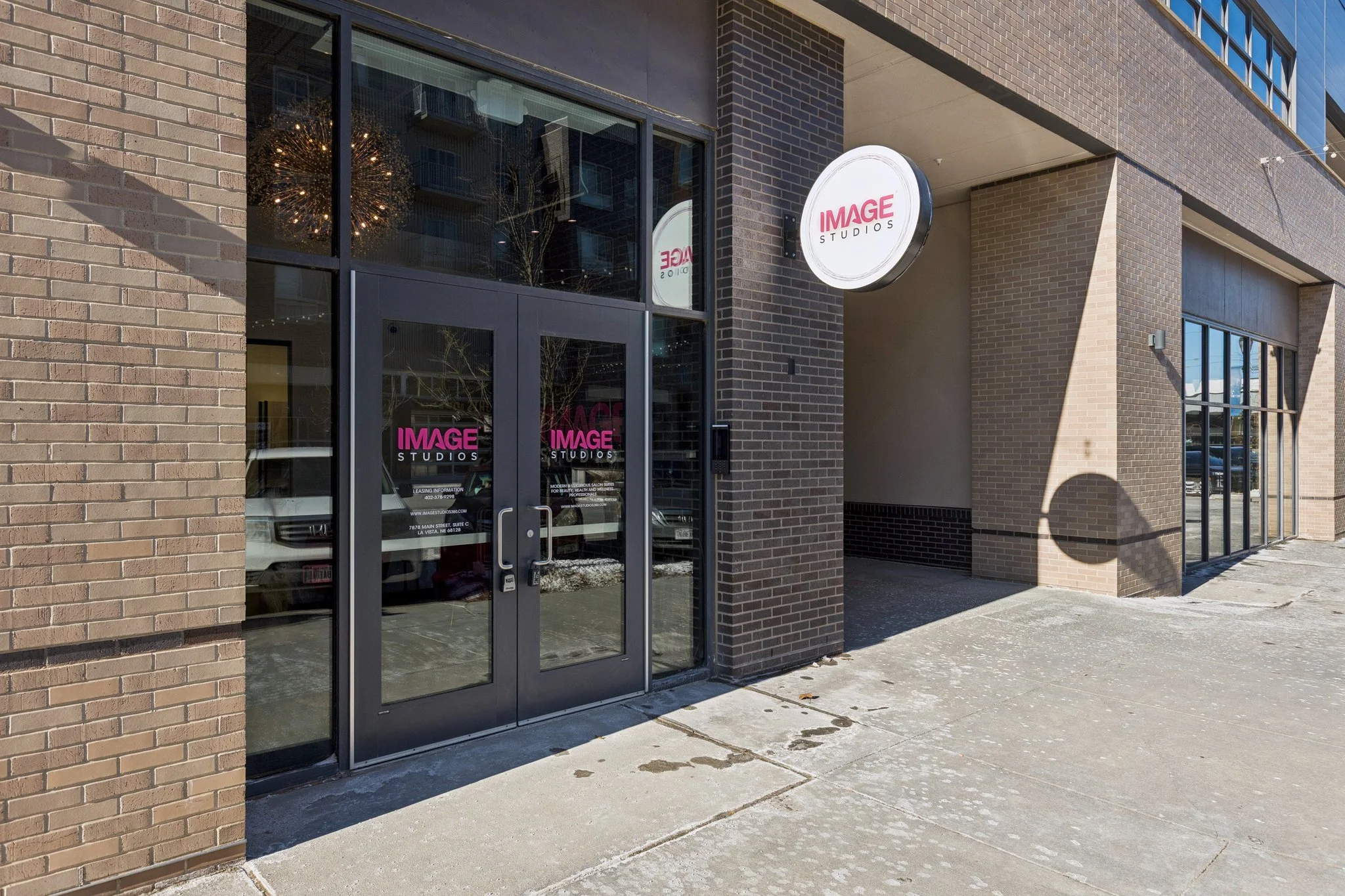 2-web-or-mls-7764 - 7878 Main St_002.jpg