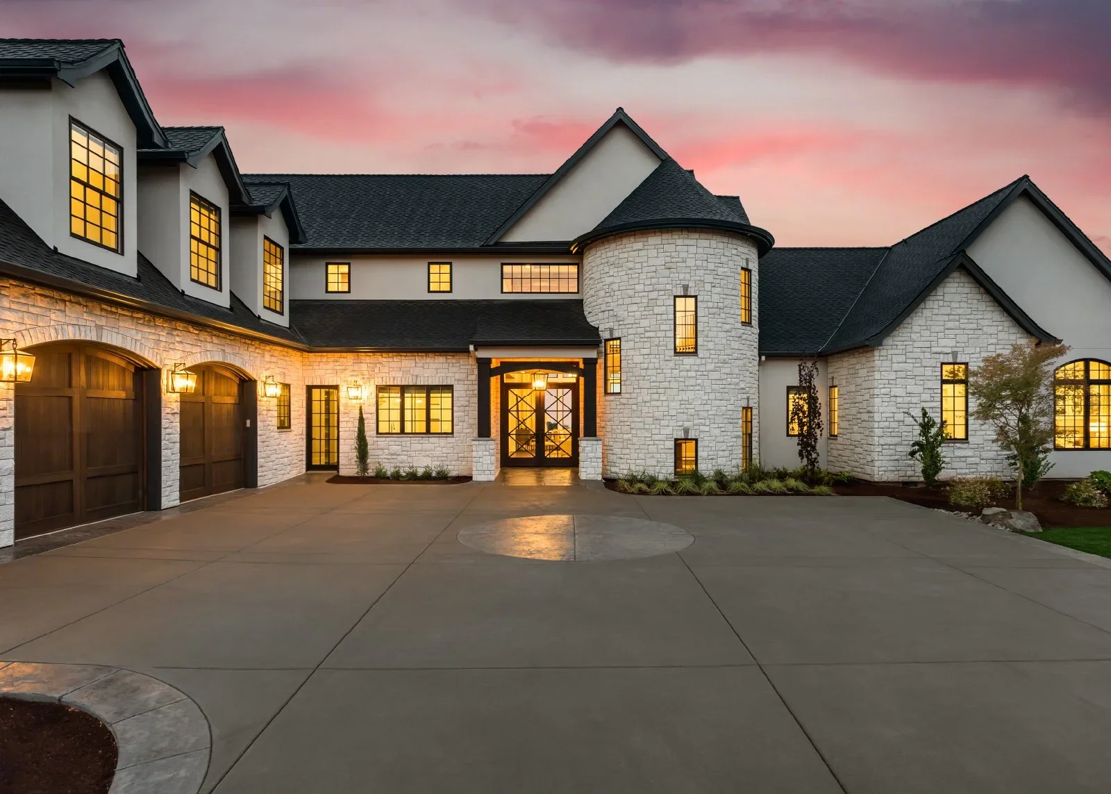 Large Driveway Pressure Washing