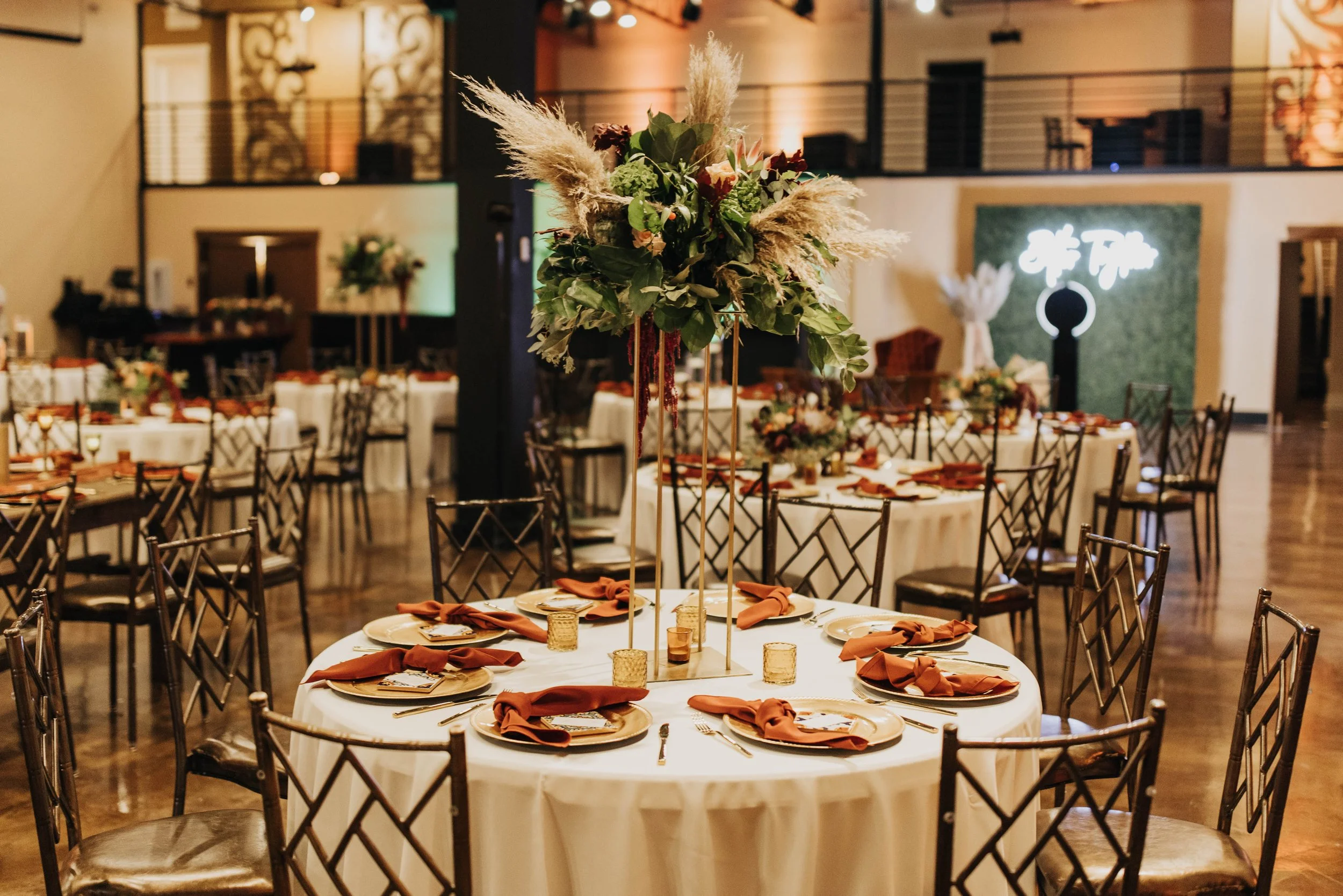 What $20,000, $40,000, and $80,000 Weddings Actually Look Like.  An honest, behind-the-scenes breakdown from a Wedding Pro