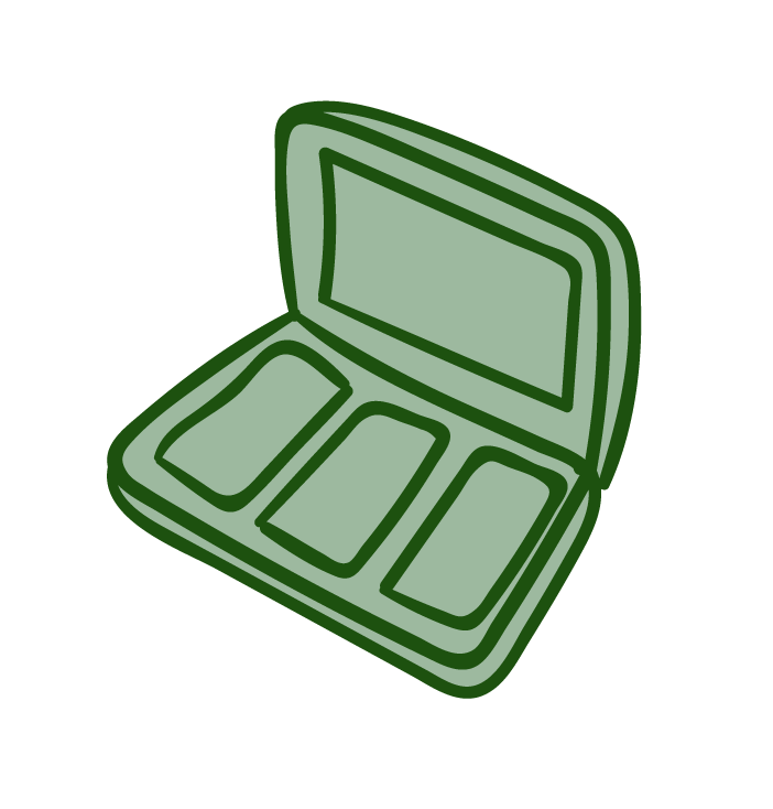 Estuche de maquillaje con espejo y compartimentos para productos.