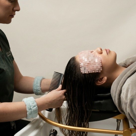 Aimer son métier, ménager ses mains : diversifier sa pratique avec le Head Spa japonais
