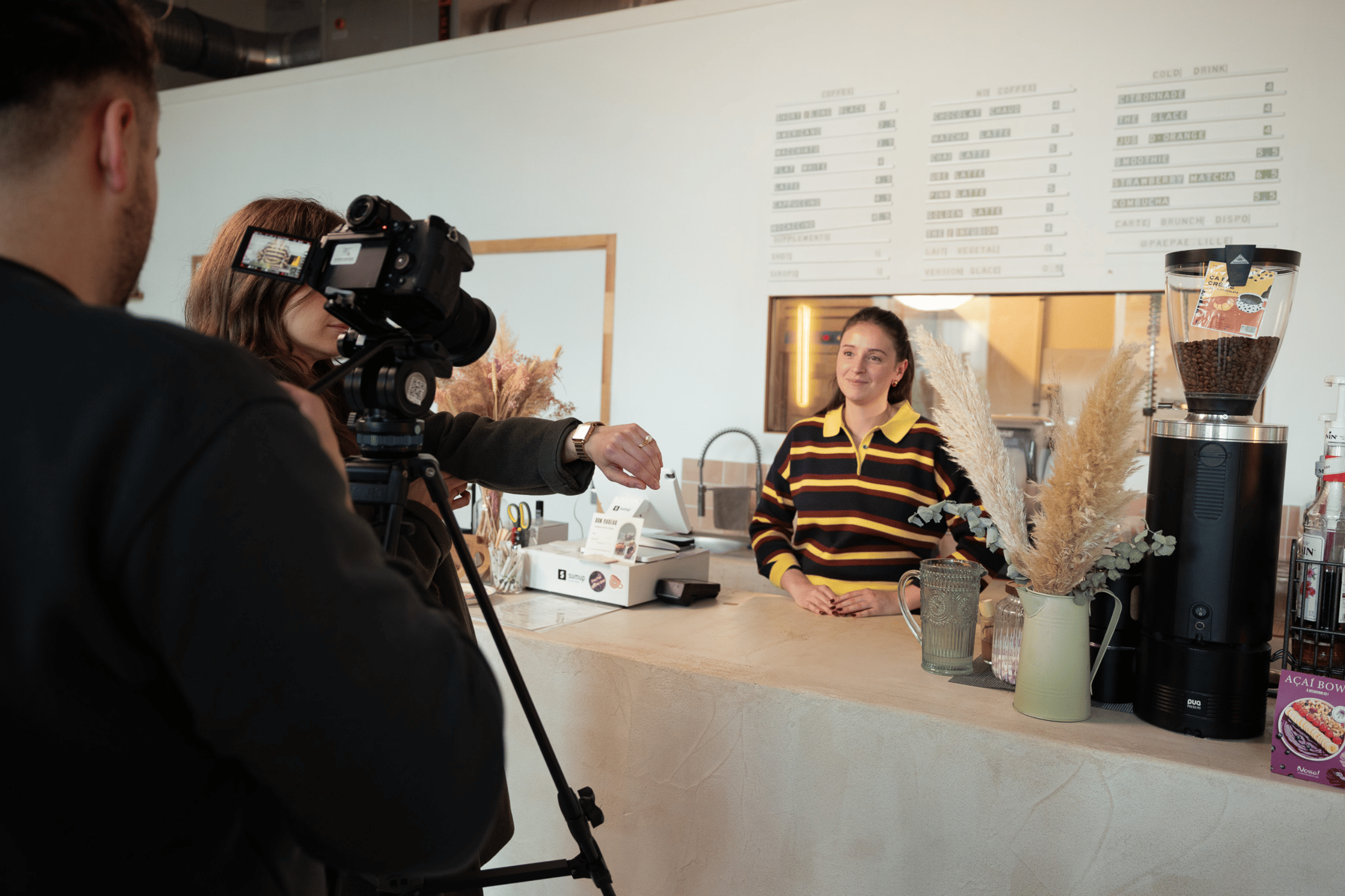 Pae-Pae_identitevisuelle_Direction-artistique_Branding-&-coffee-shop_2026.png