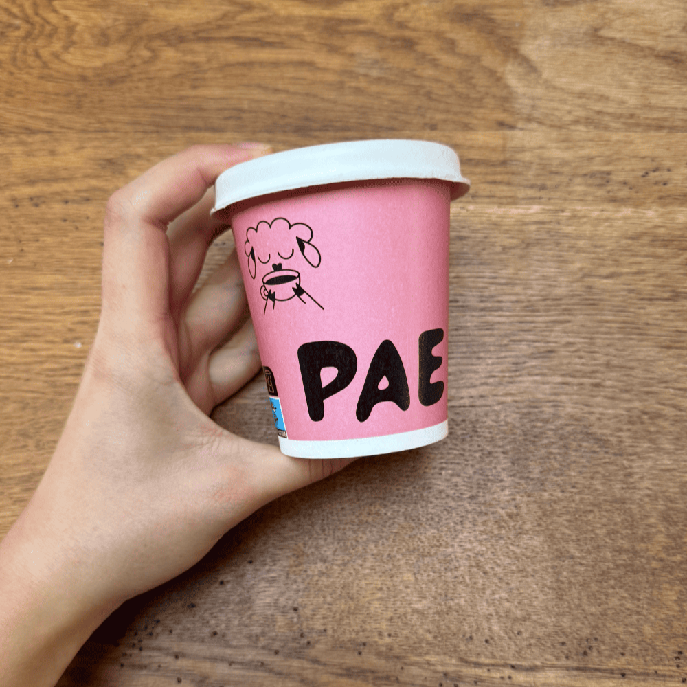 Pae-Pae_identitevisuelle_Direction-artistique_Branding-&-coffee-shop_2026..png