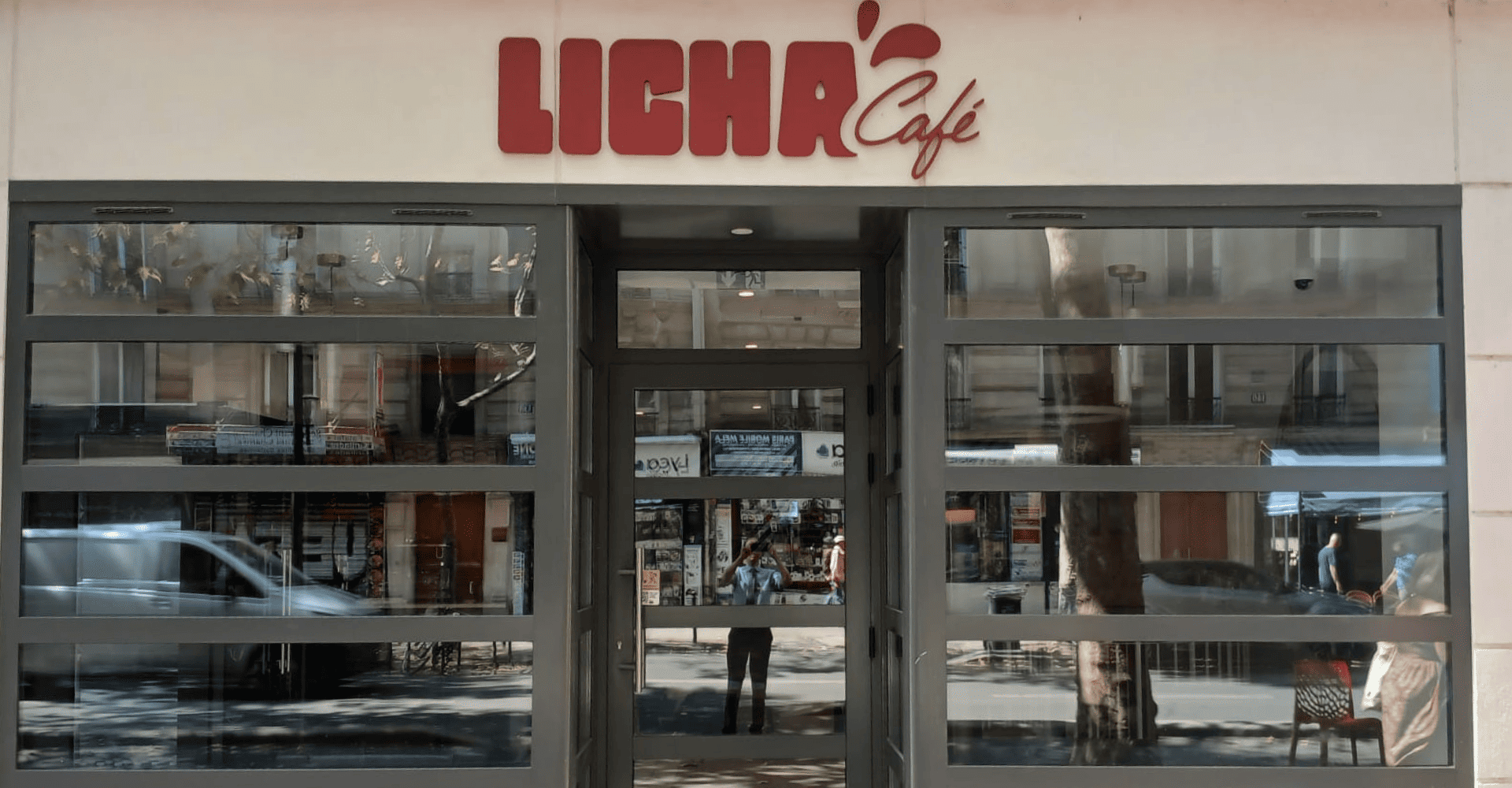 Licha-Cafe_support-de-com_Direction-artistique_Content-creation_22026.png