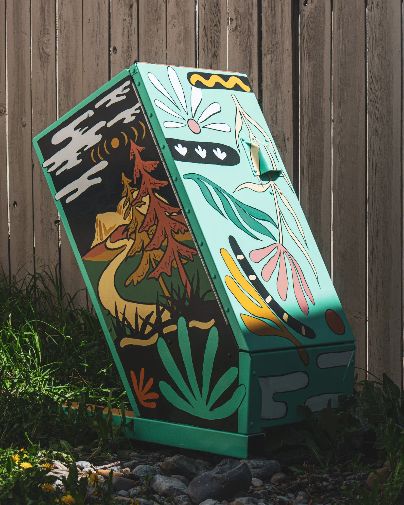 Full side view of the Respect the Locals bear bin