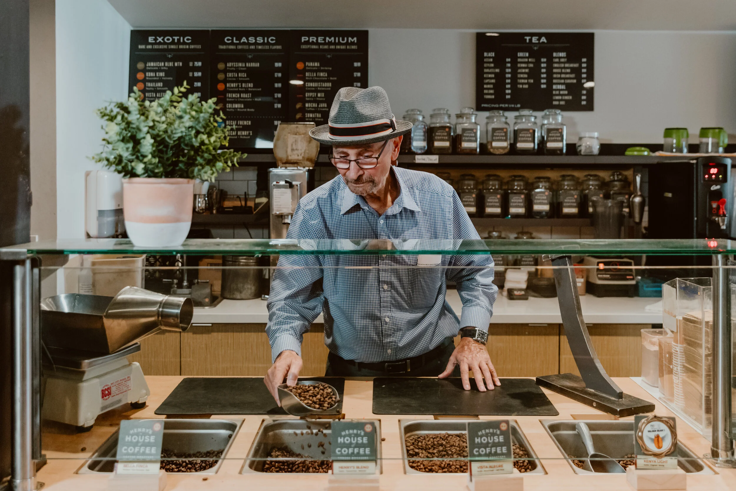 Henry's Coffee | Facebook