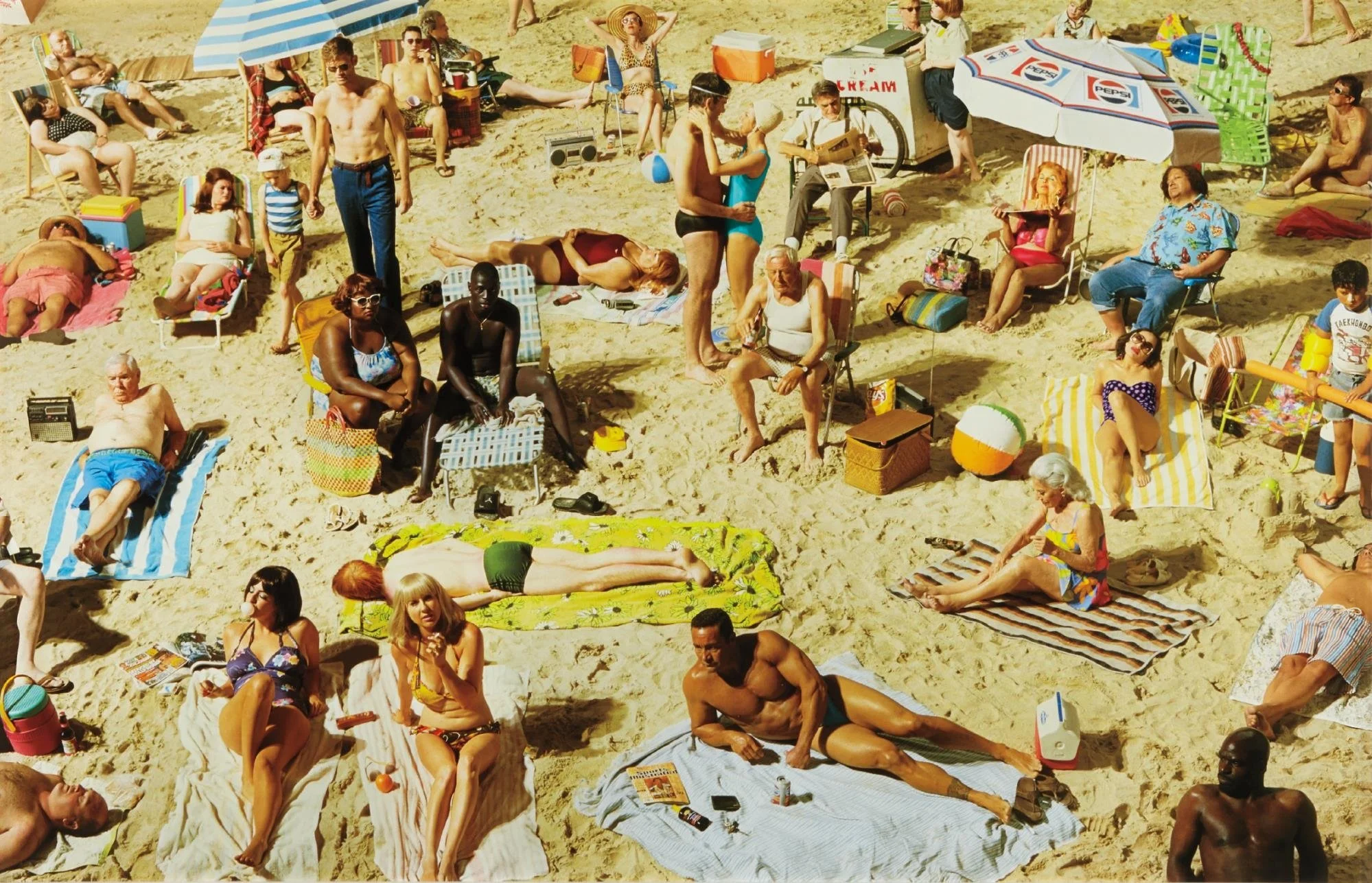 Managed large-scale production for Alex Prager’s Face in the Crowd, overseeing casting of 50+ performers and coordinating a multi-team set build involving complex logistics and environment construction.