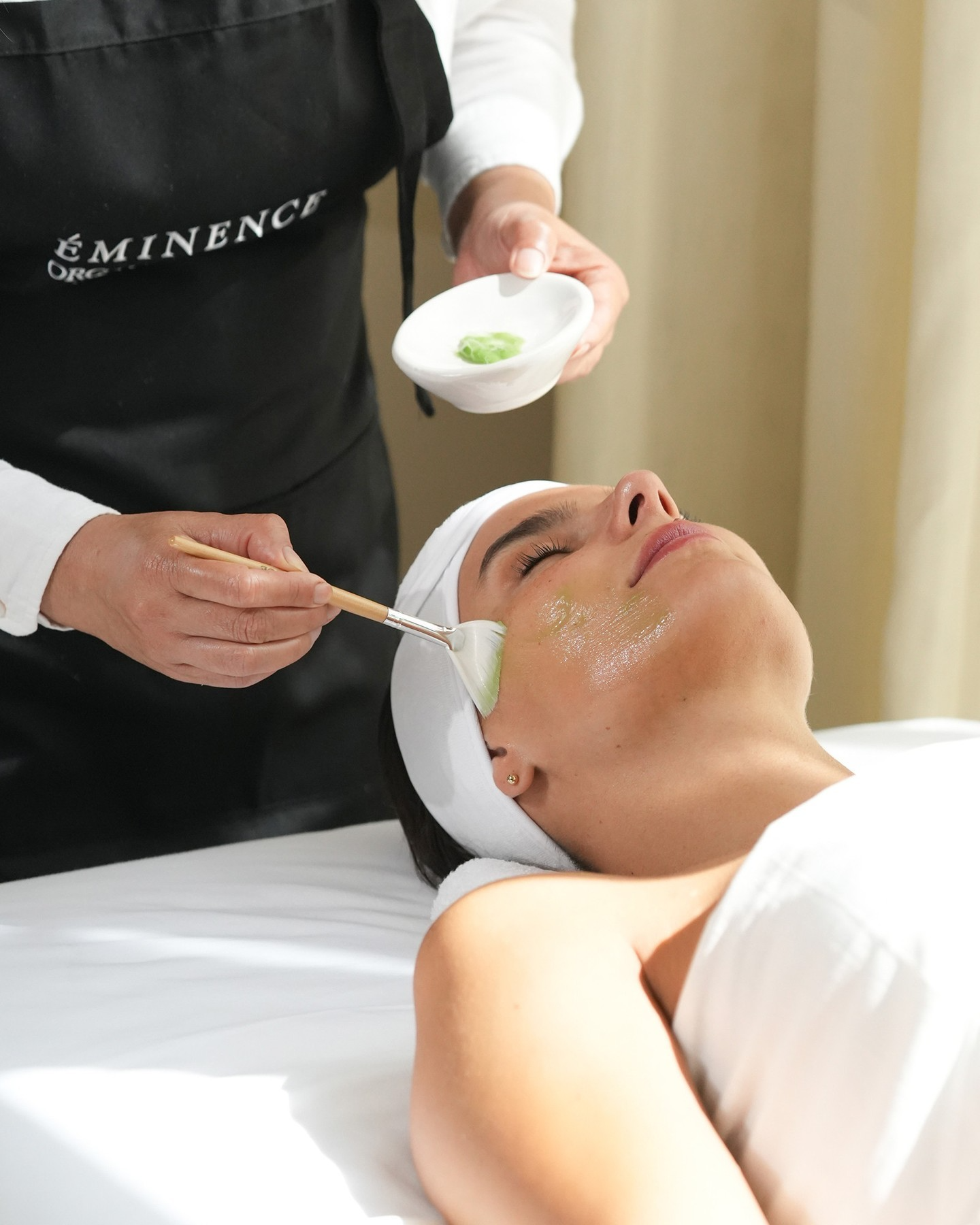 eminence organic skincare facial