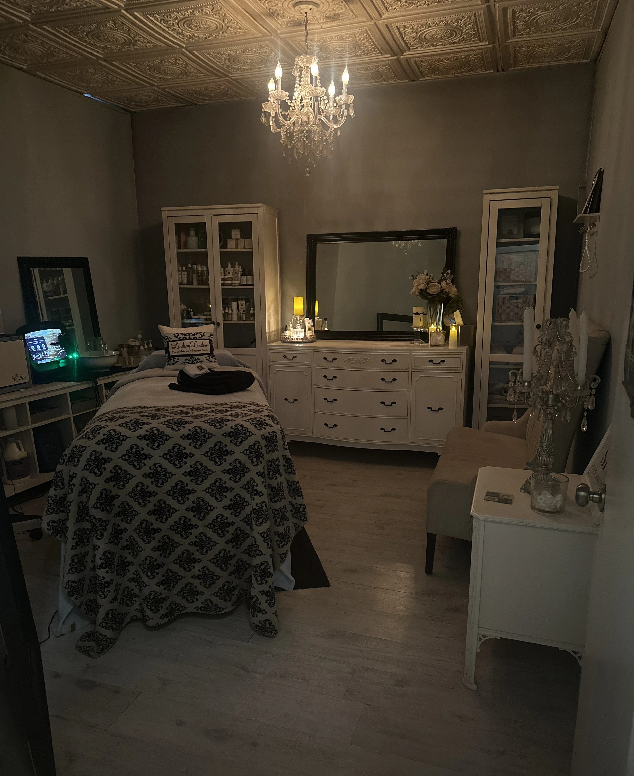 lindsay london beauty studio