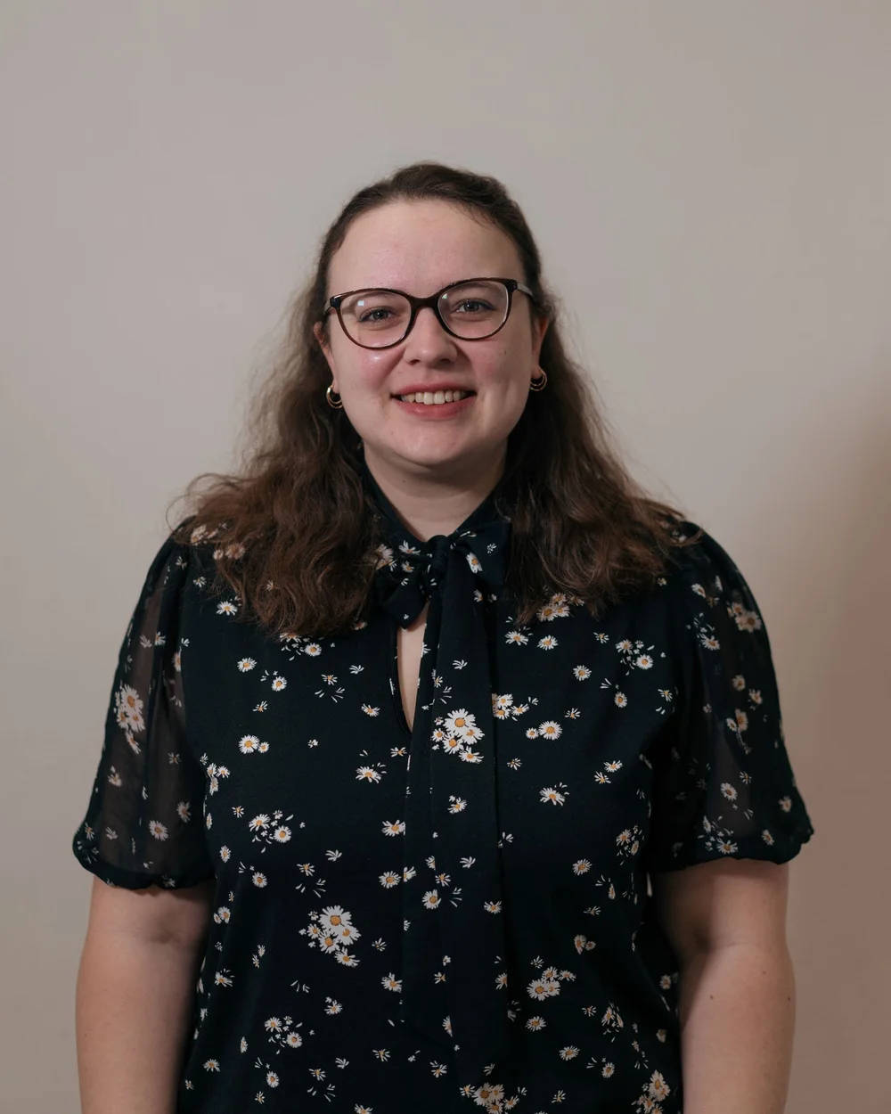 Nina, front desk and marketing at Beth's Braces in Las Vegas, speaks German and English