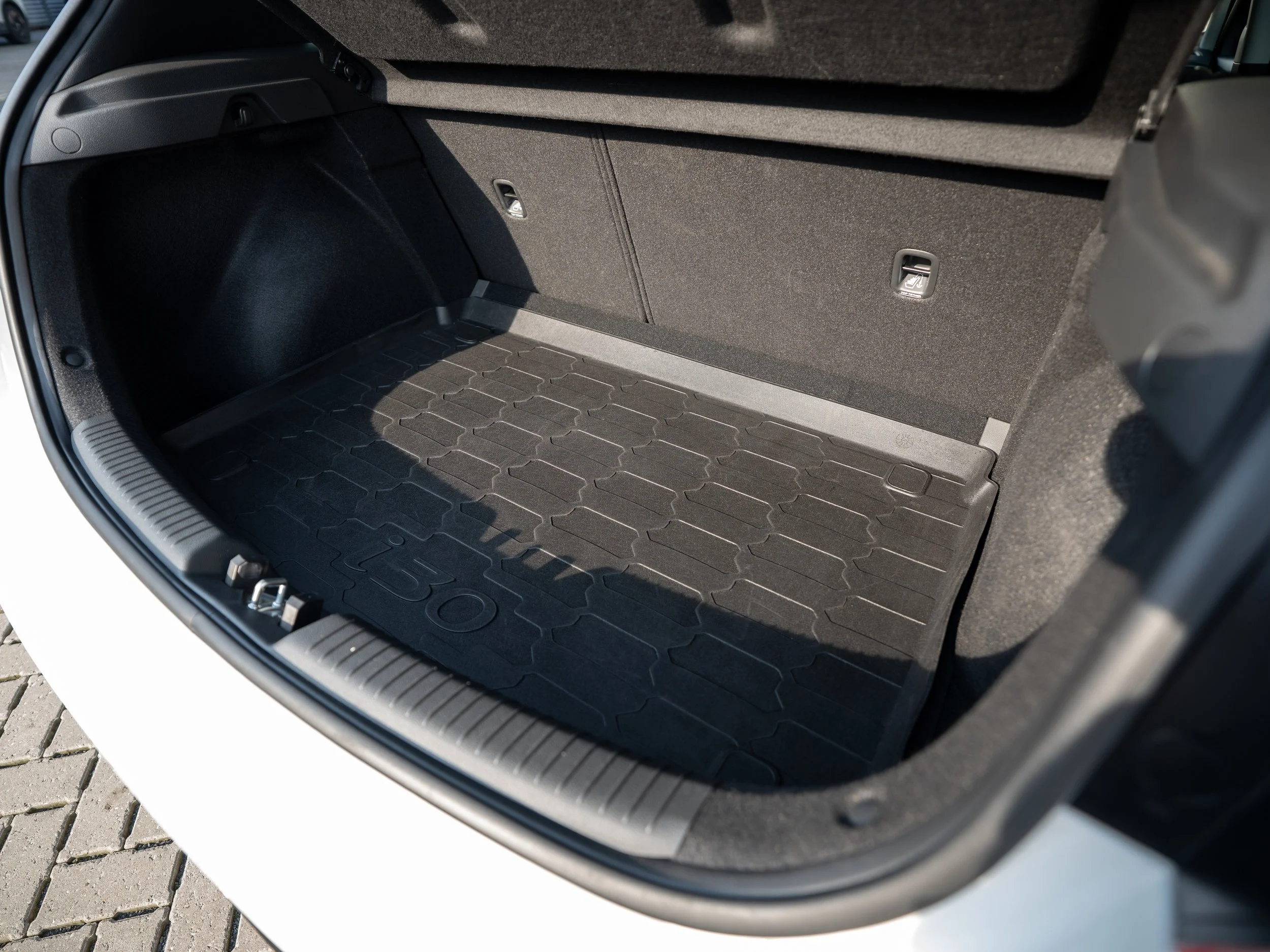 Roys - hyundai I20-12.jpg