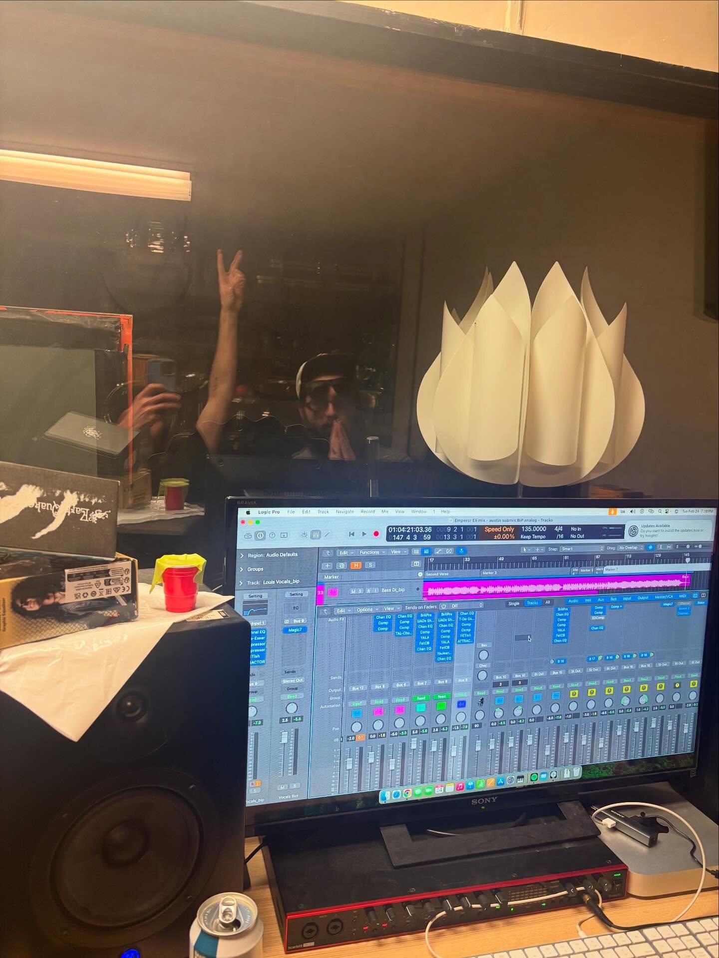 Studs in the studio&hellip;. Booyes

#recording #mixing #studio