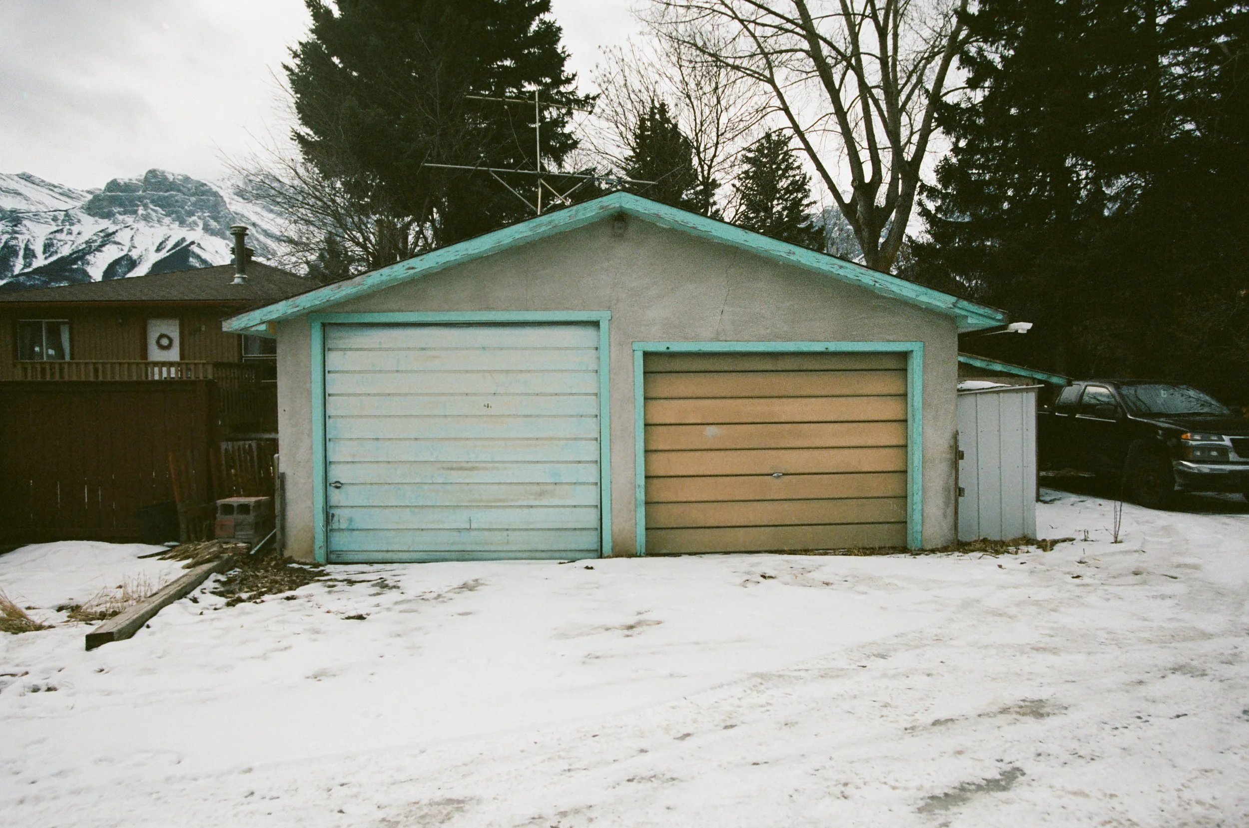 "THE LAST CANMORE RELIC" 35mm, 2022