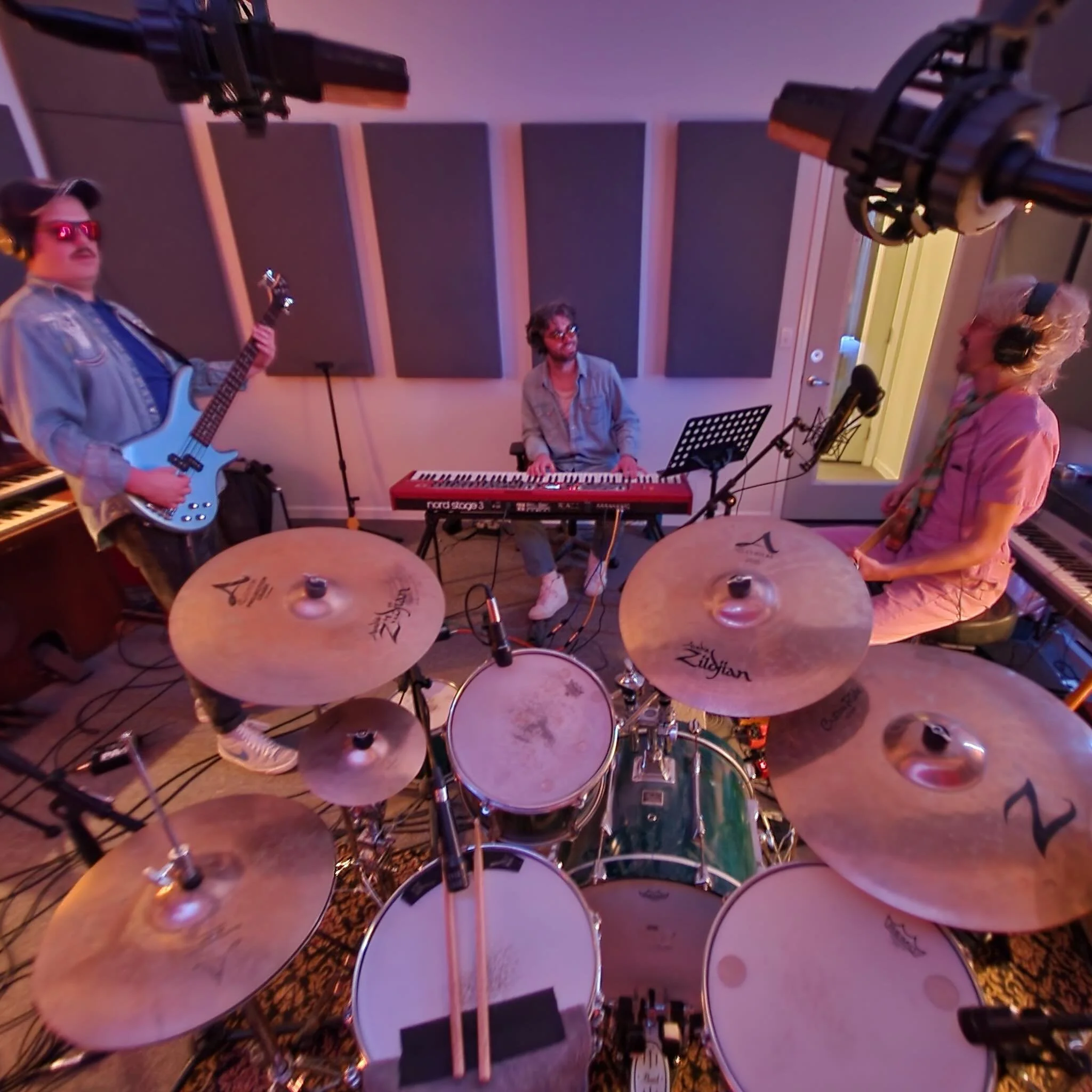 Set aside 44 minutes, take a drive, listen through this entire album, and reassure yourself that if bands are still making music like this in America we might not be too far gone after all. #kidcopter #newmusicalert🚨 #newmusicfridays #mrtoughguy #ro