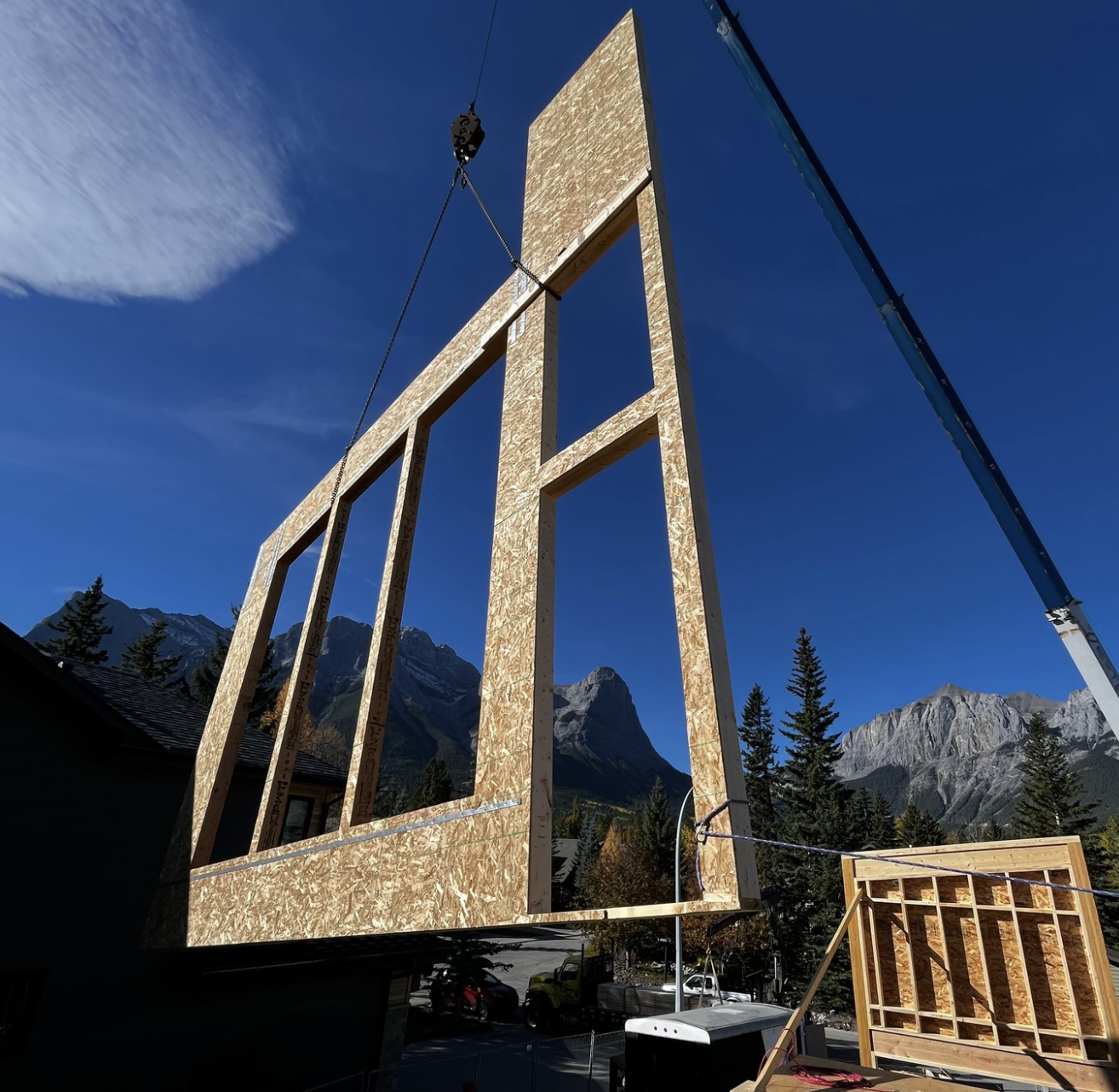 Canmore Framing Company. Framers in Canmore and the Bow Valley. 