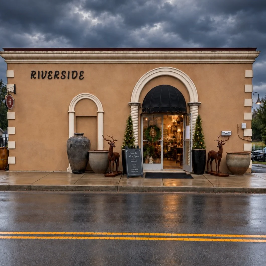 There&rsquo;s something special about this time of year in historic downtown Franklin&mdash;the familiar streets, the little shops, and the warmth waiting just inside the door. 🤎
Here at Riverside, we&rsquo;re beginning to welcome the holiday season