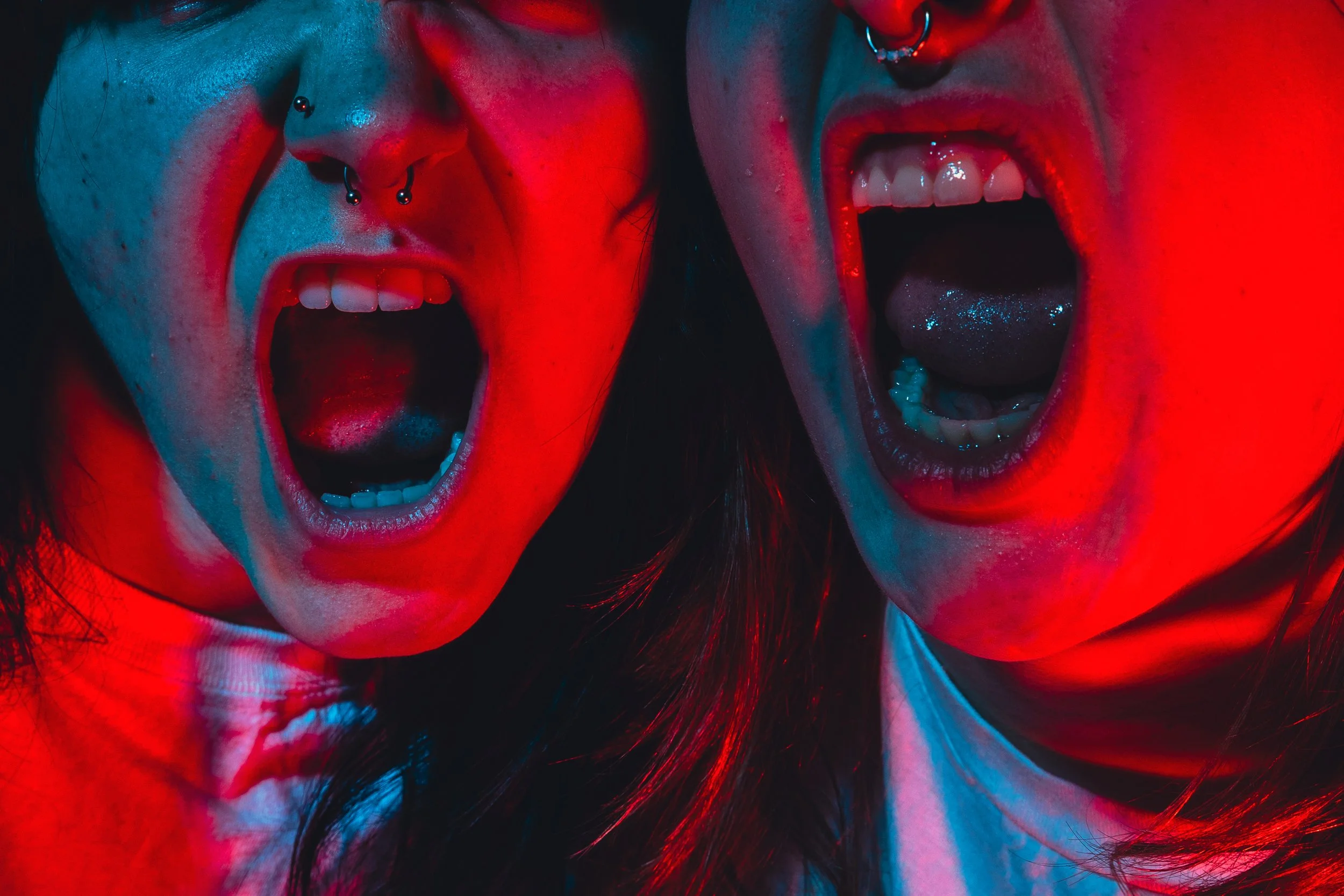 Sirens2282.jpg