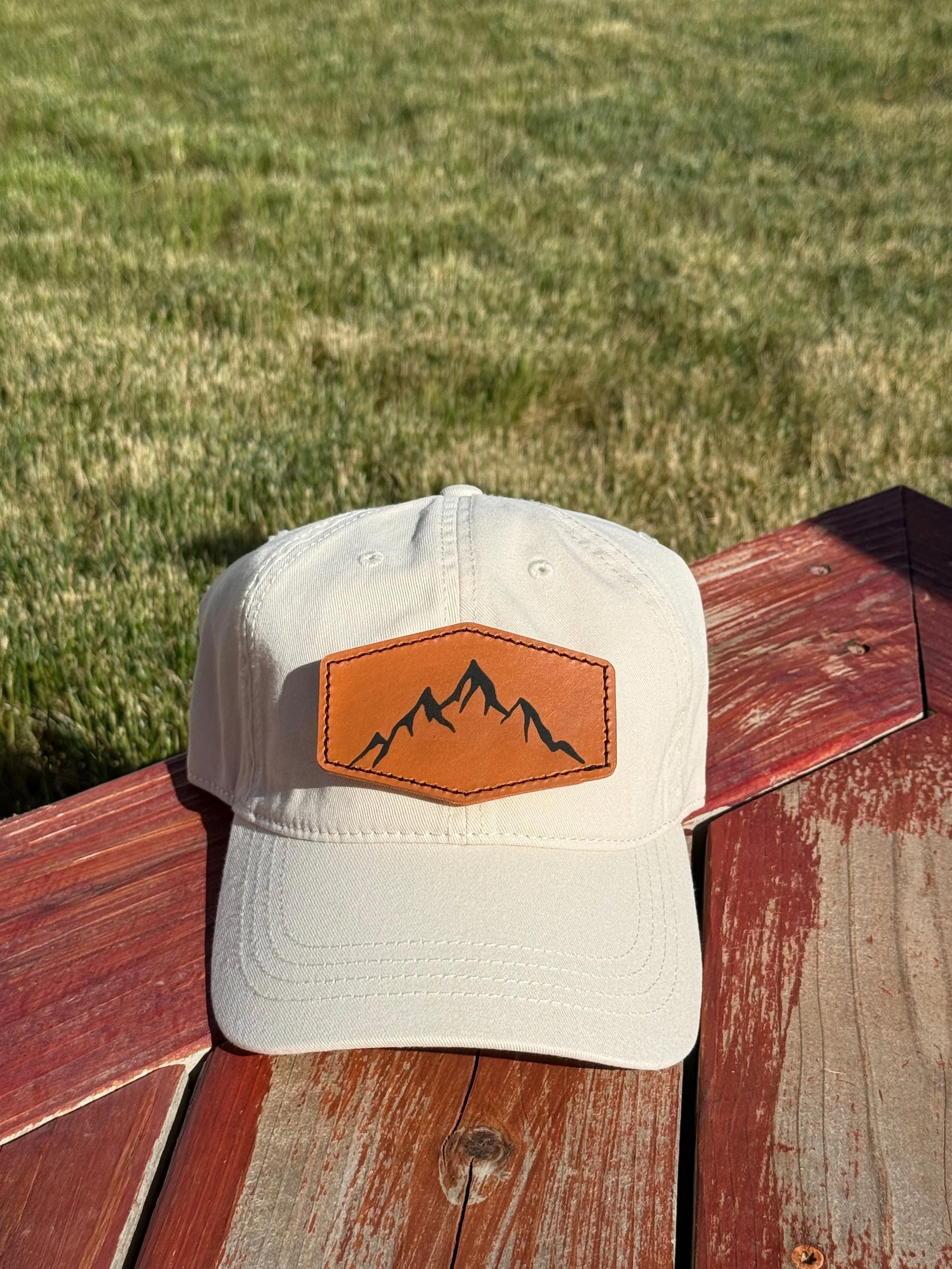HCH;Ivory Trail;Bison Brown.jpeg