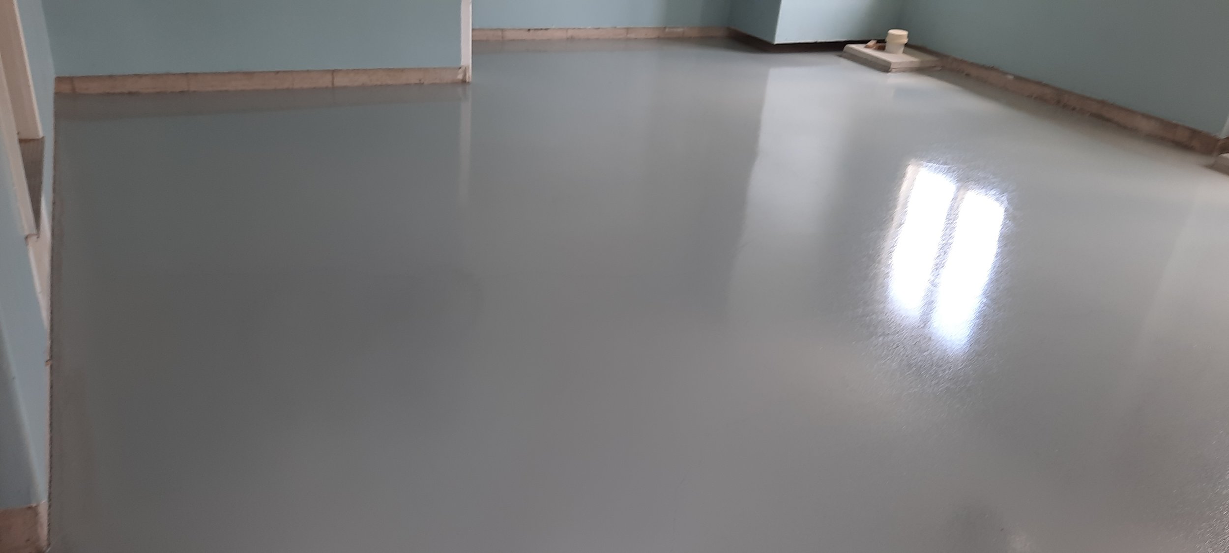 Solid Color Epoxy - Basement