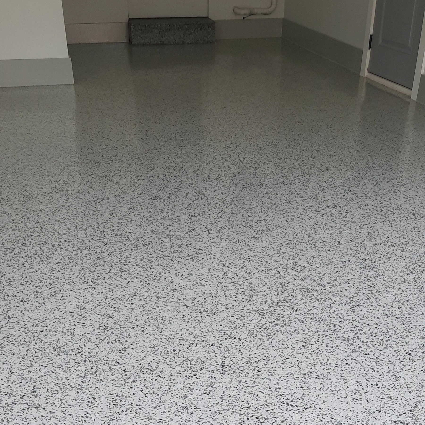 Full Flake Epoxy - Garage