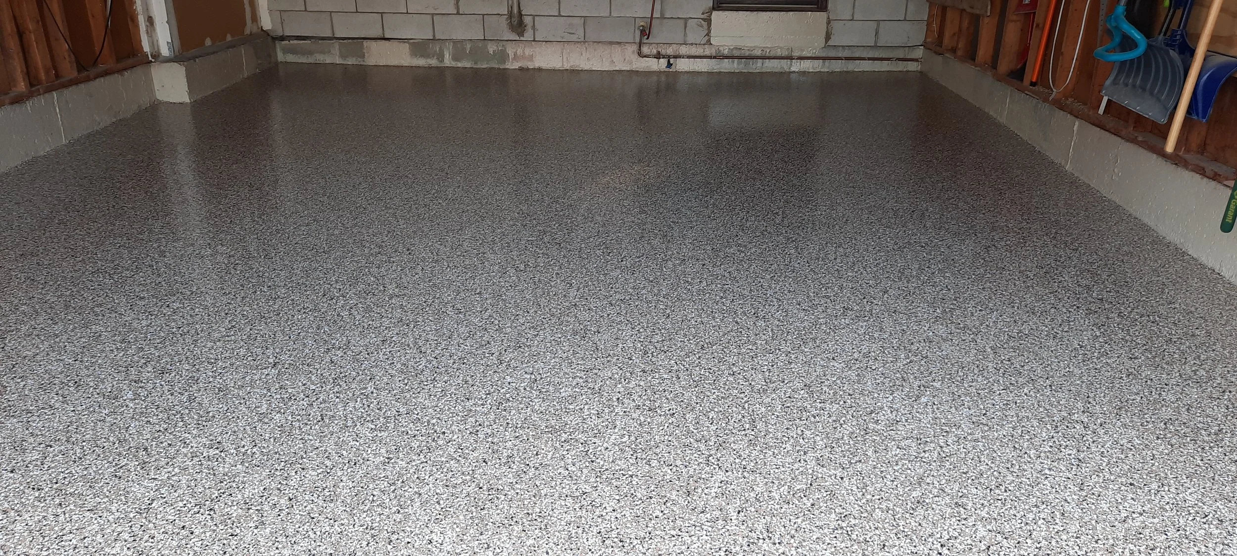 Full Flake Epoxy - Garage